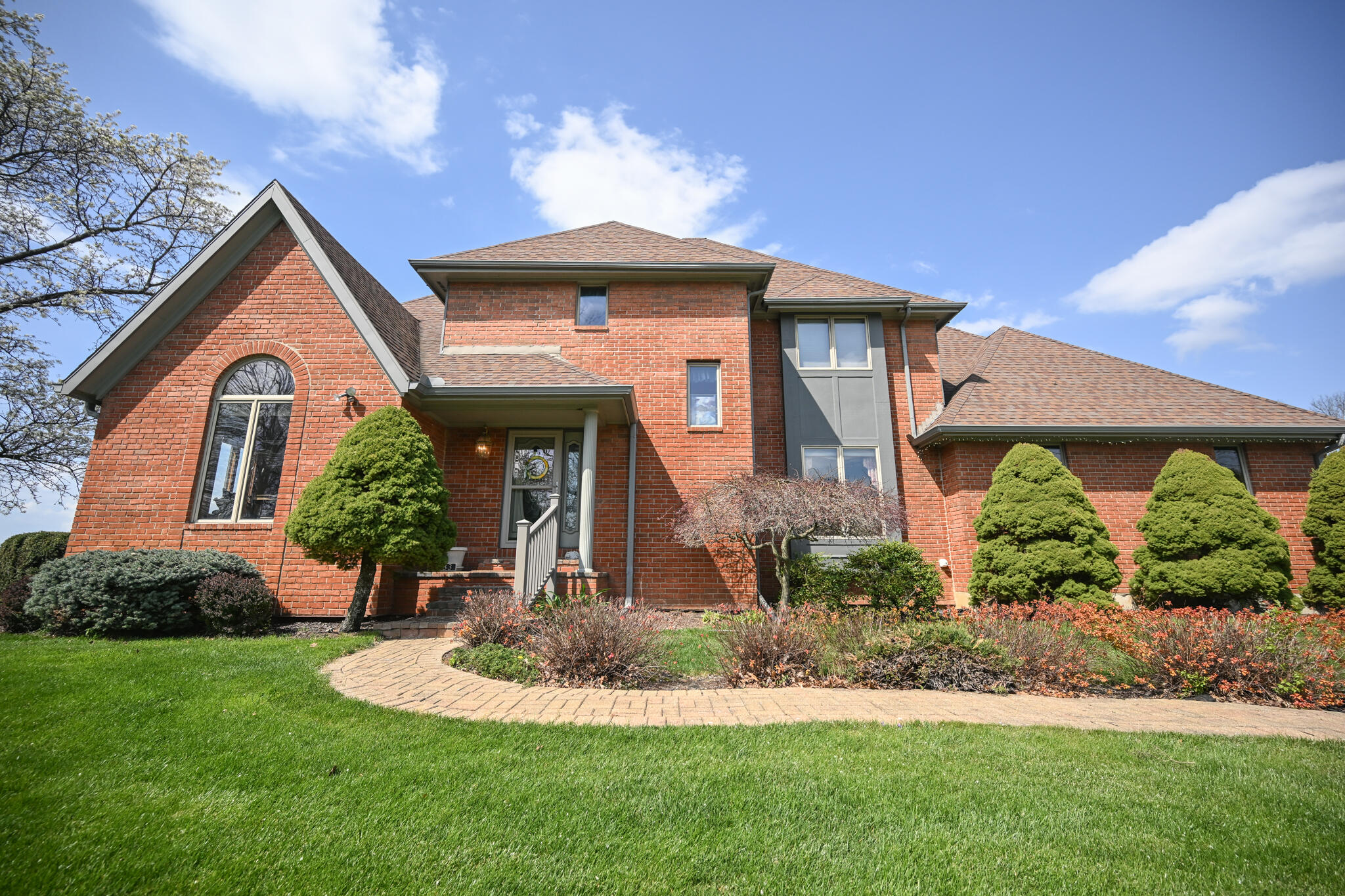 2633 Sugar Tree, New Carlisle, Ohio 45344