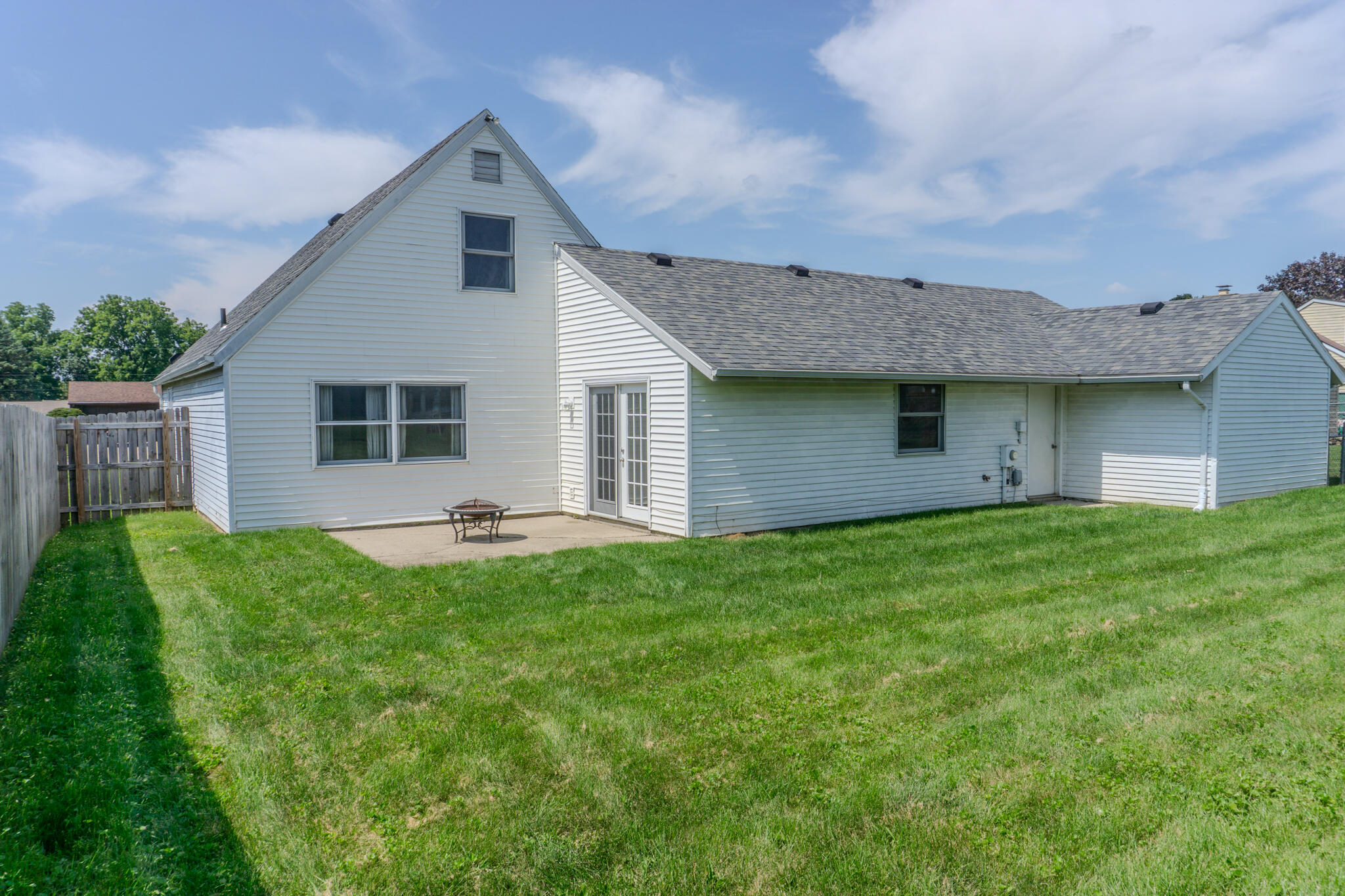 2802 Seymour, Springfield, Ohio 45503