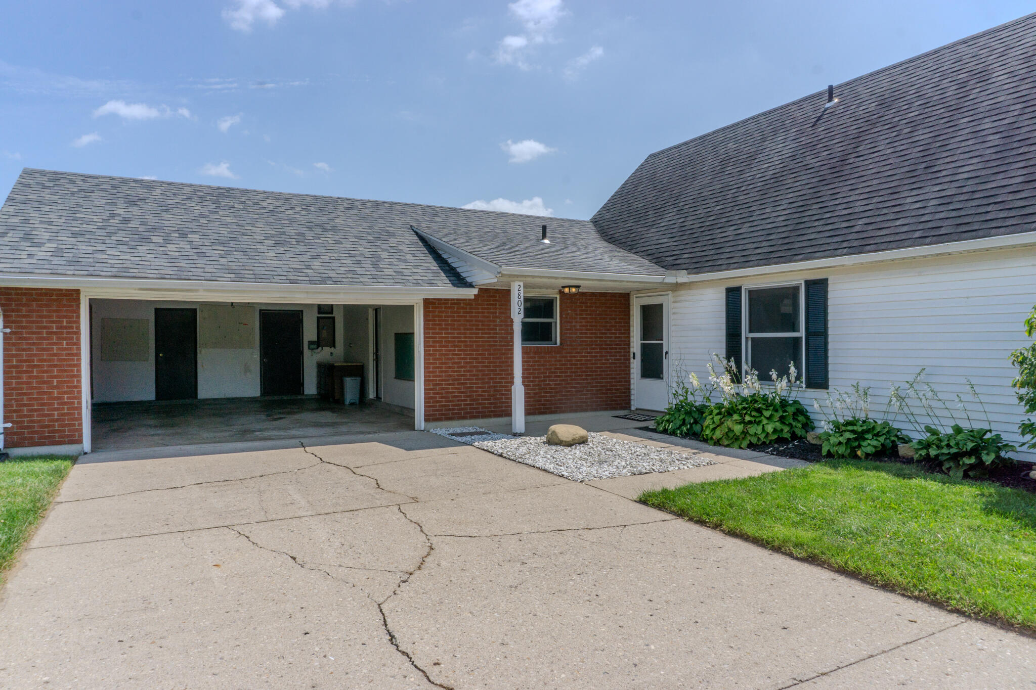 2802 Seymour, Springfield, Ohio 45503