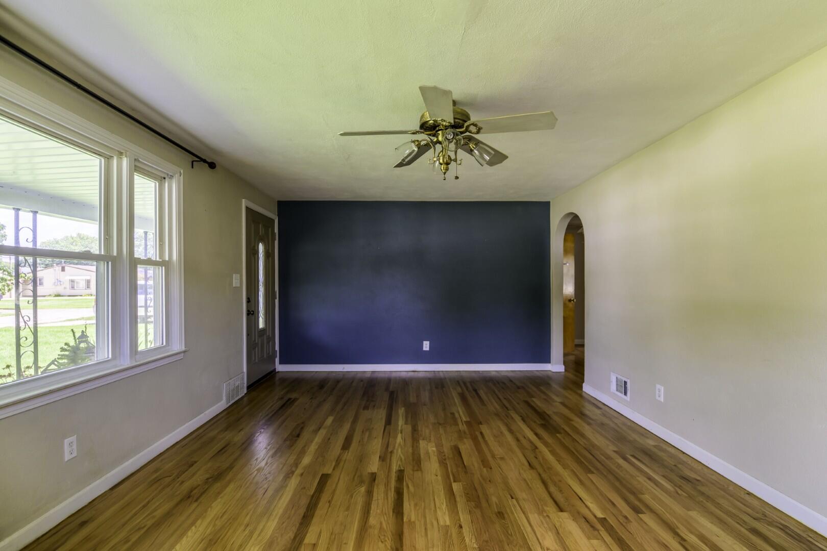 233 Leonard, Bellefontaine, Ohio 43311