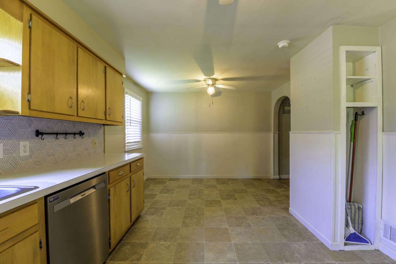233 Leonard, Bellefontaine, Ohio 43311