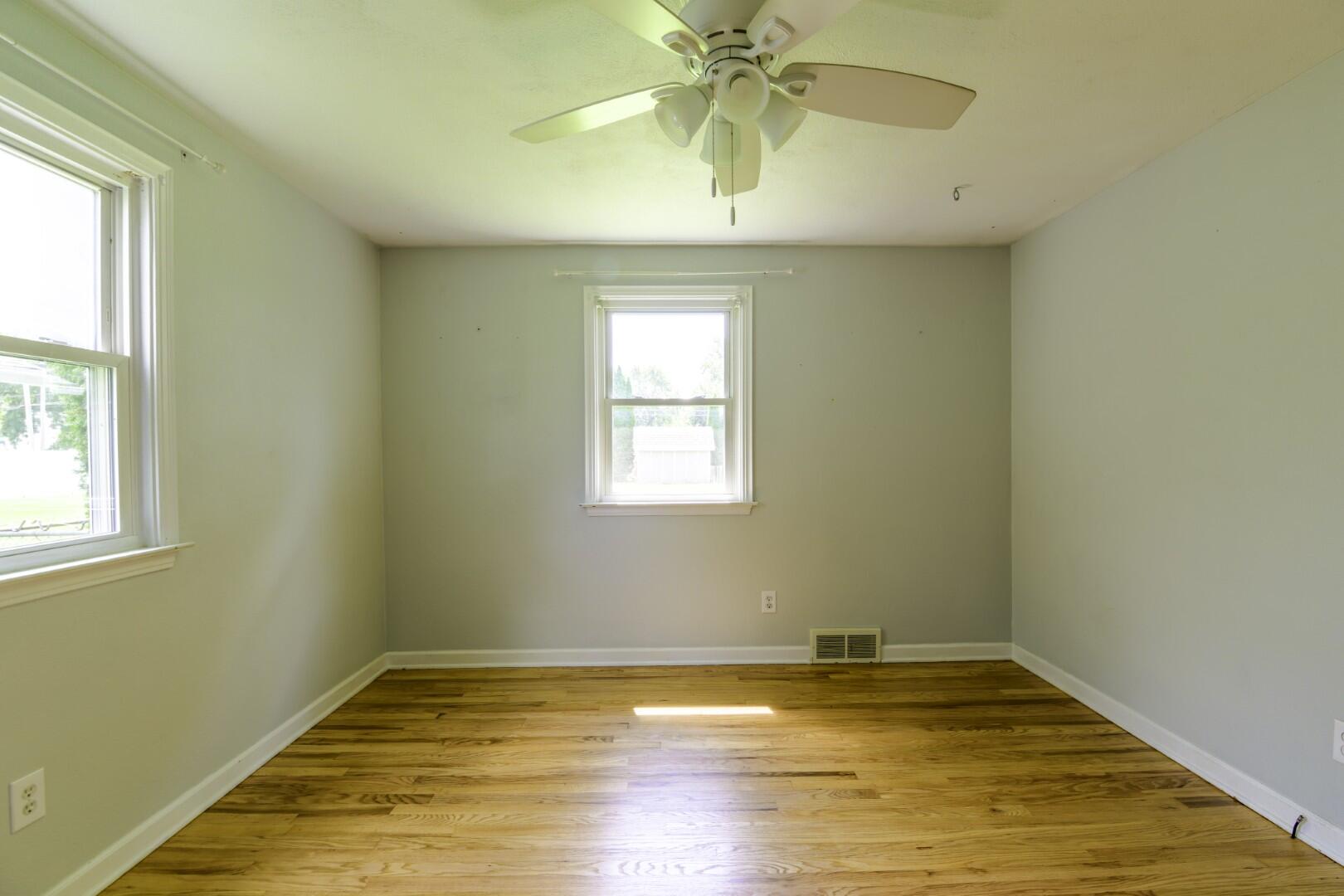 233 Leonard, Bellefontaine, Ohio 43311
