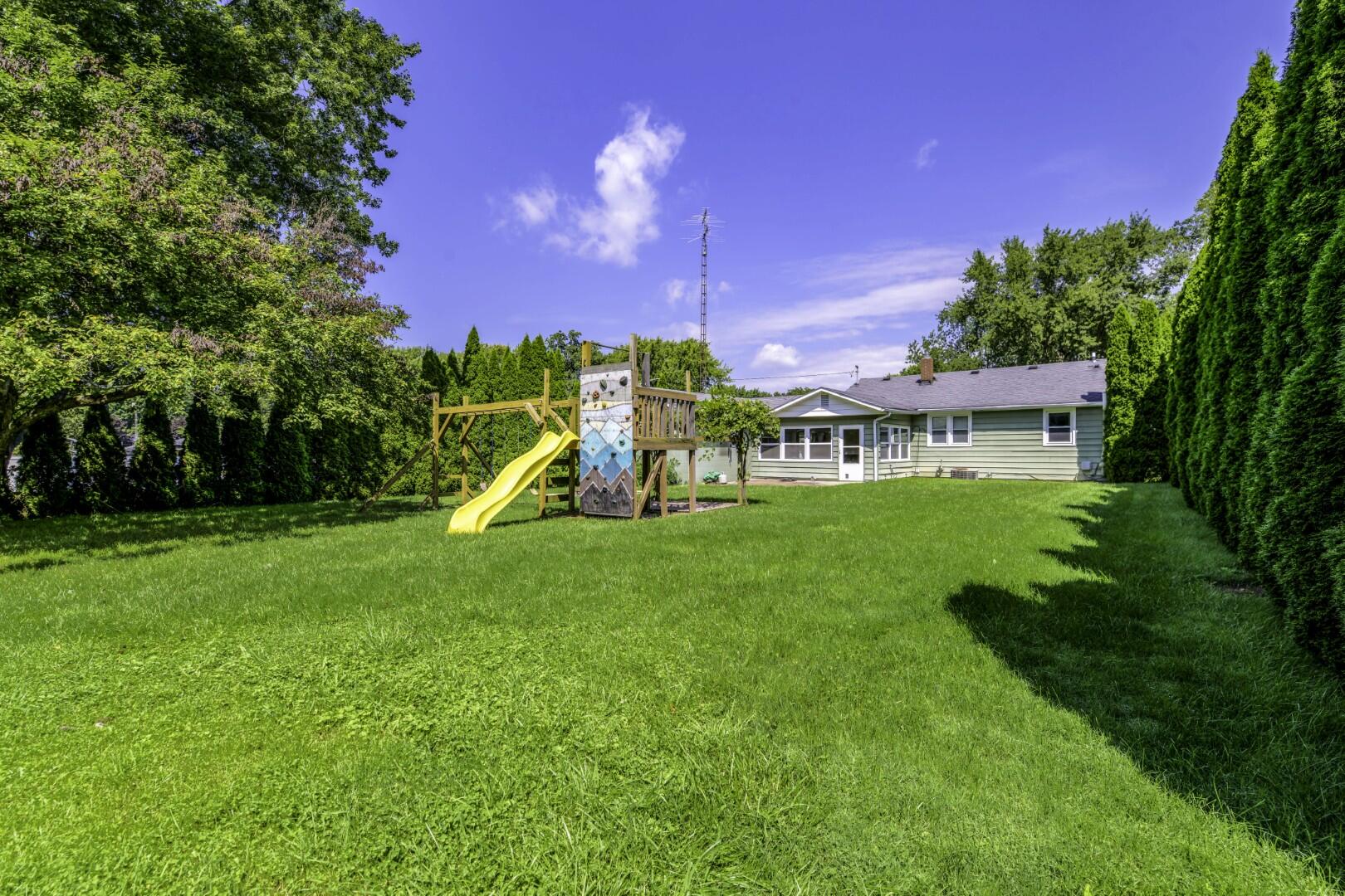 233 Leonard, Bellefontaine, Ohio 43311
