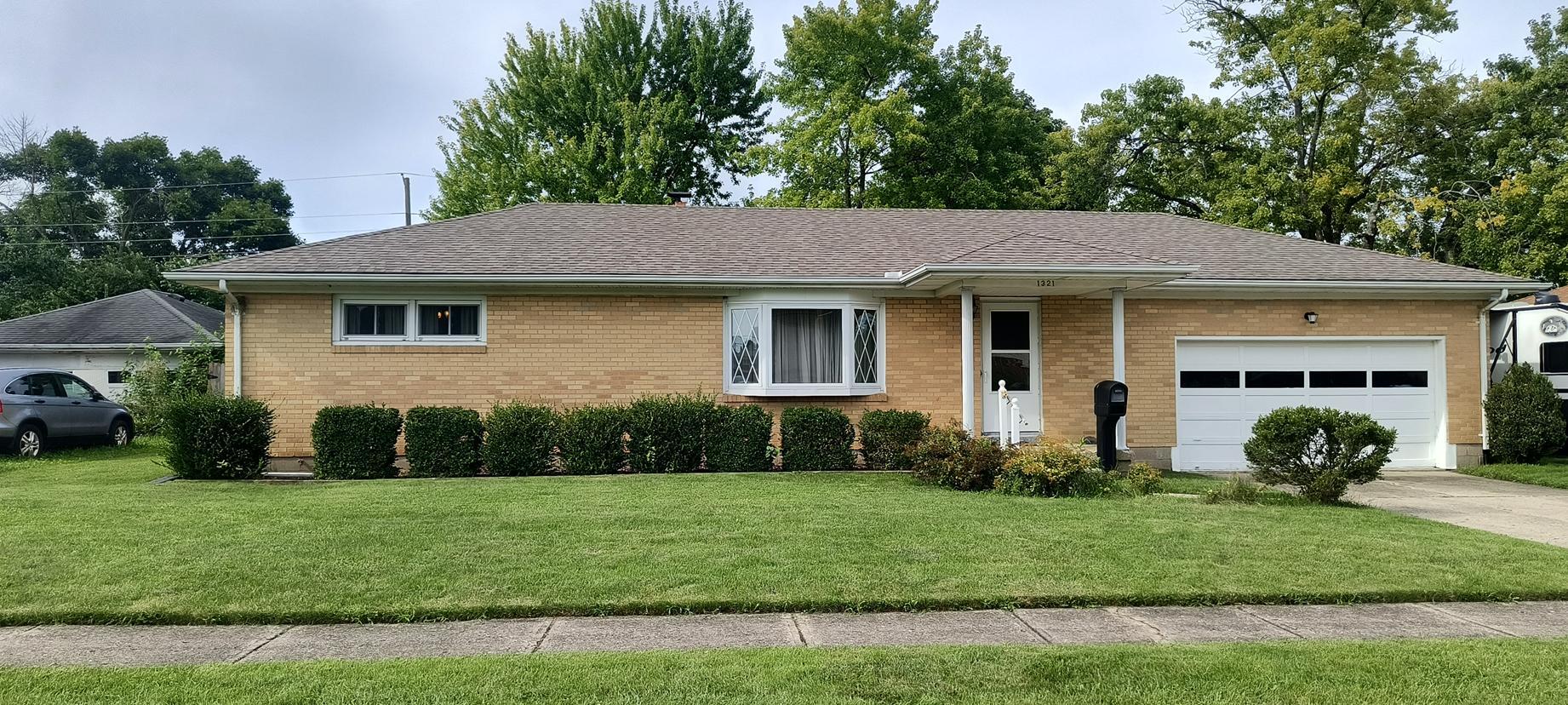 1321 Richmoor, Springfield, Ohio 45503