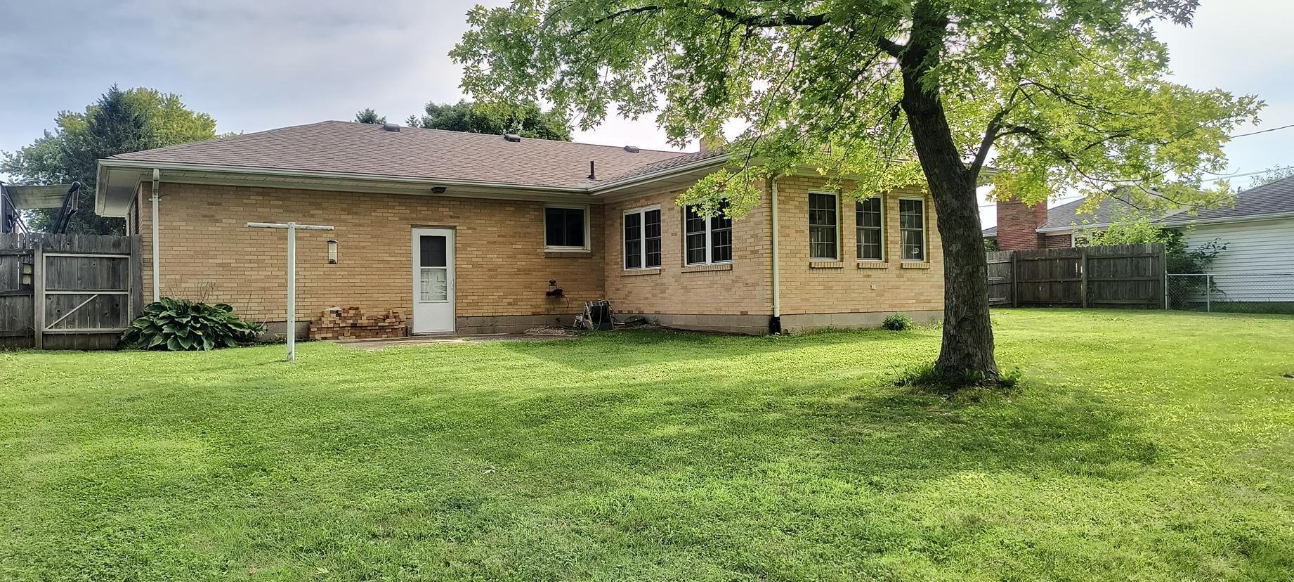 1321 Richmoor, Springfield, Ohio 45503