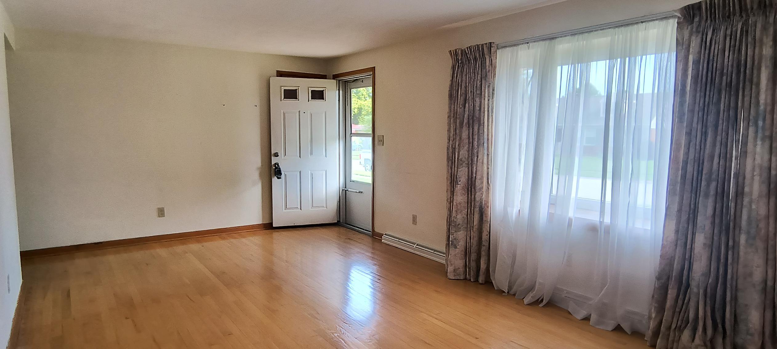 1321 Richmoor, Springfield, Ohio 45503