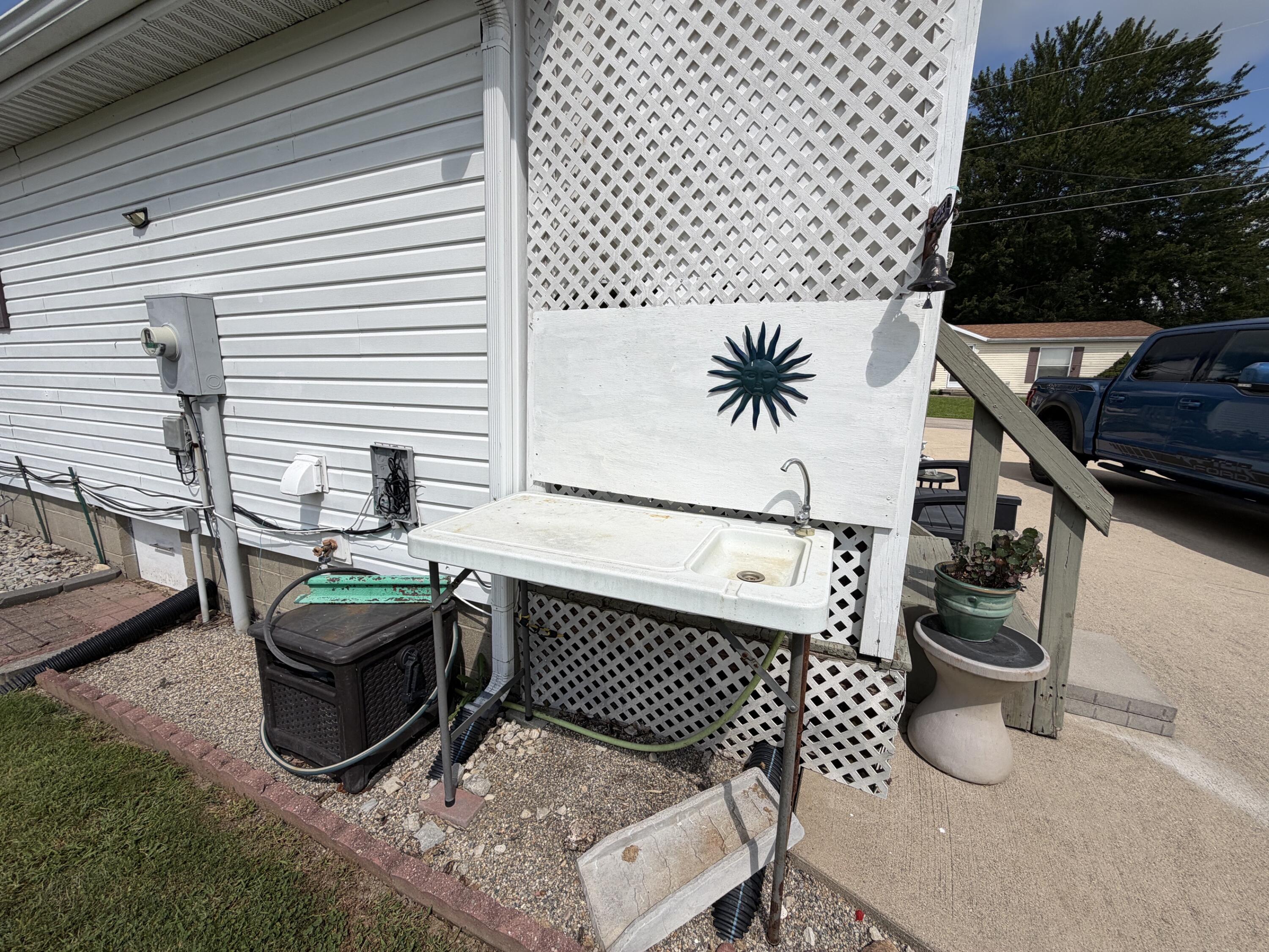 13091 Luthman, Minster, Ohio 45865