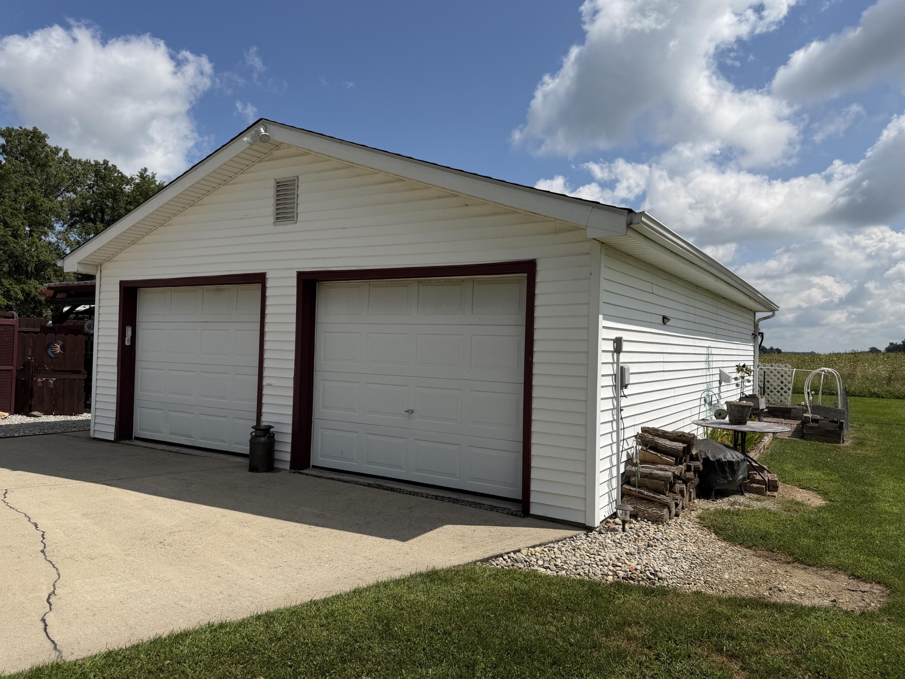 13091 Luthman, Minster, Ohio 45865