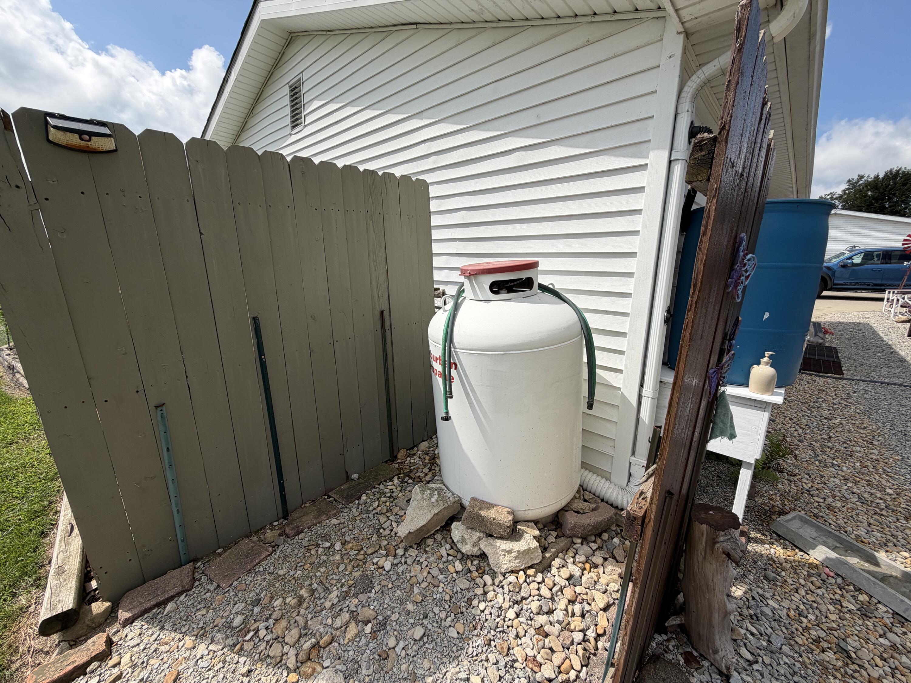 13091 Luthman, Minster, Ohio 45865