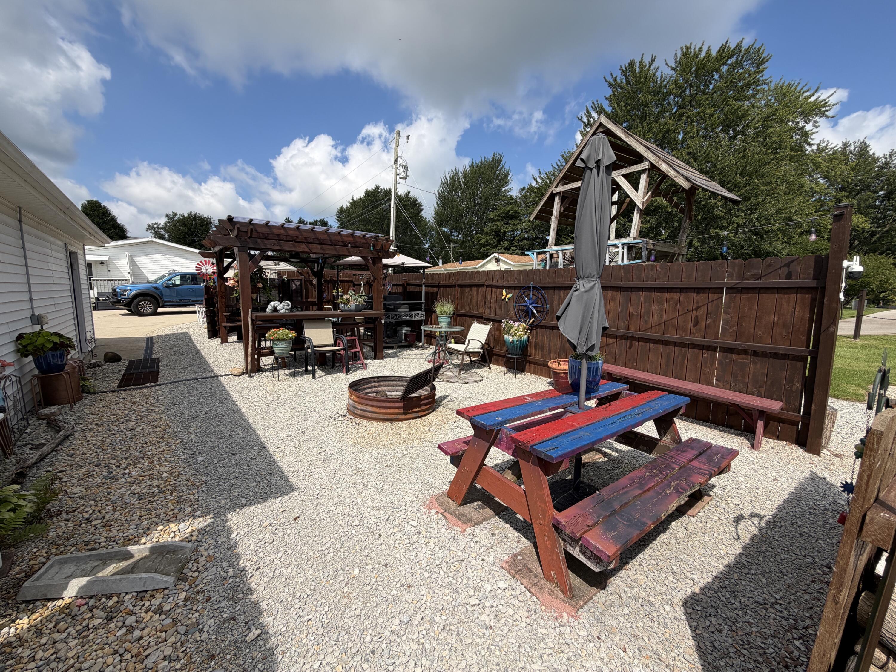 13091 Luthman, Minster, Ohio 45865