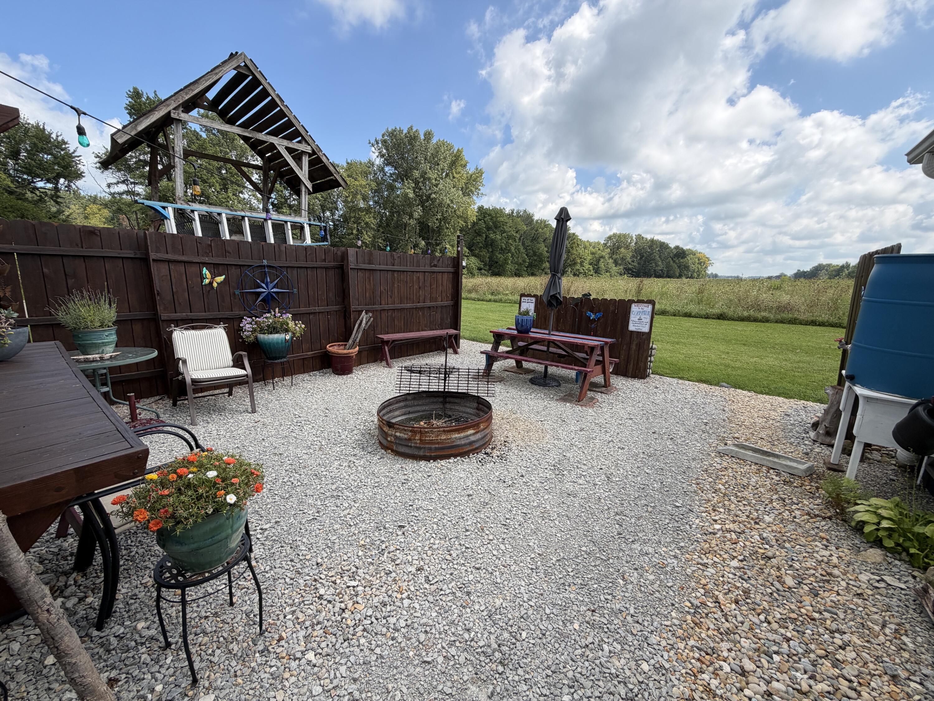 13091 Luthman, Minster, Ohio 45865