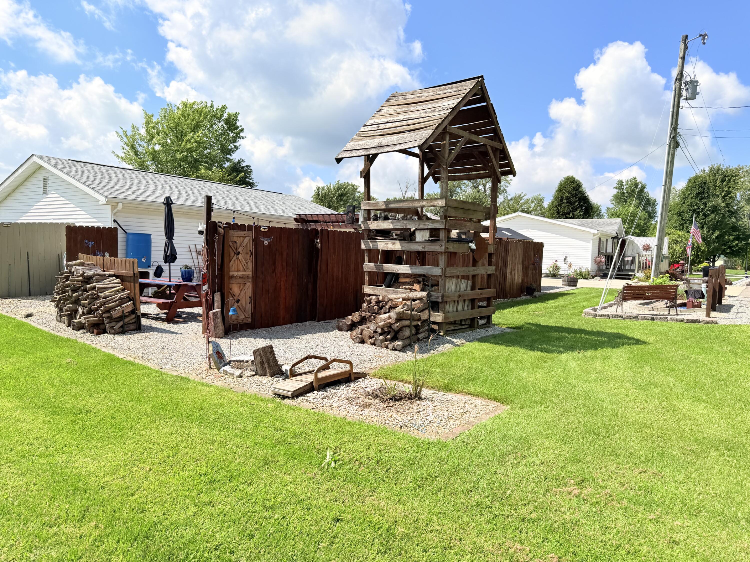 13091 Luthman, Minster, Ohio 45865