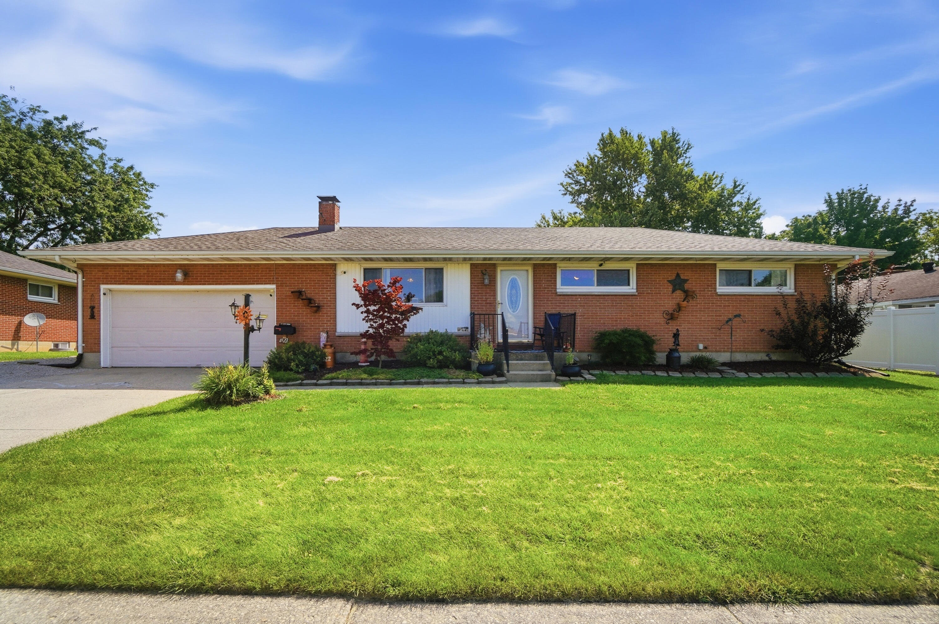 4522 Laredo, Springfield, Ohio 45503