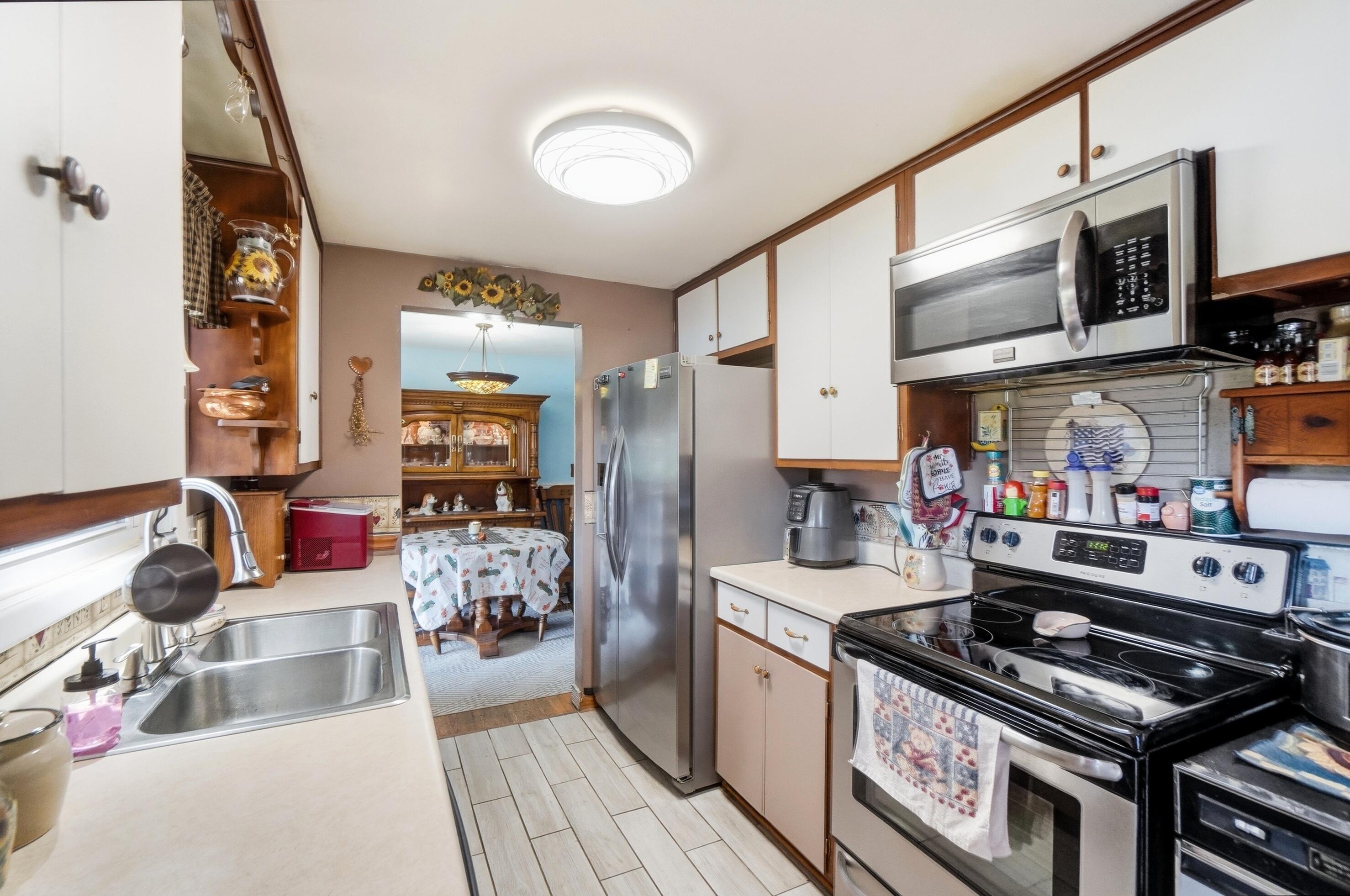 4522 Laredo, Springfield, Ohio 45503