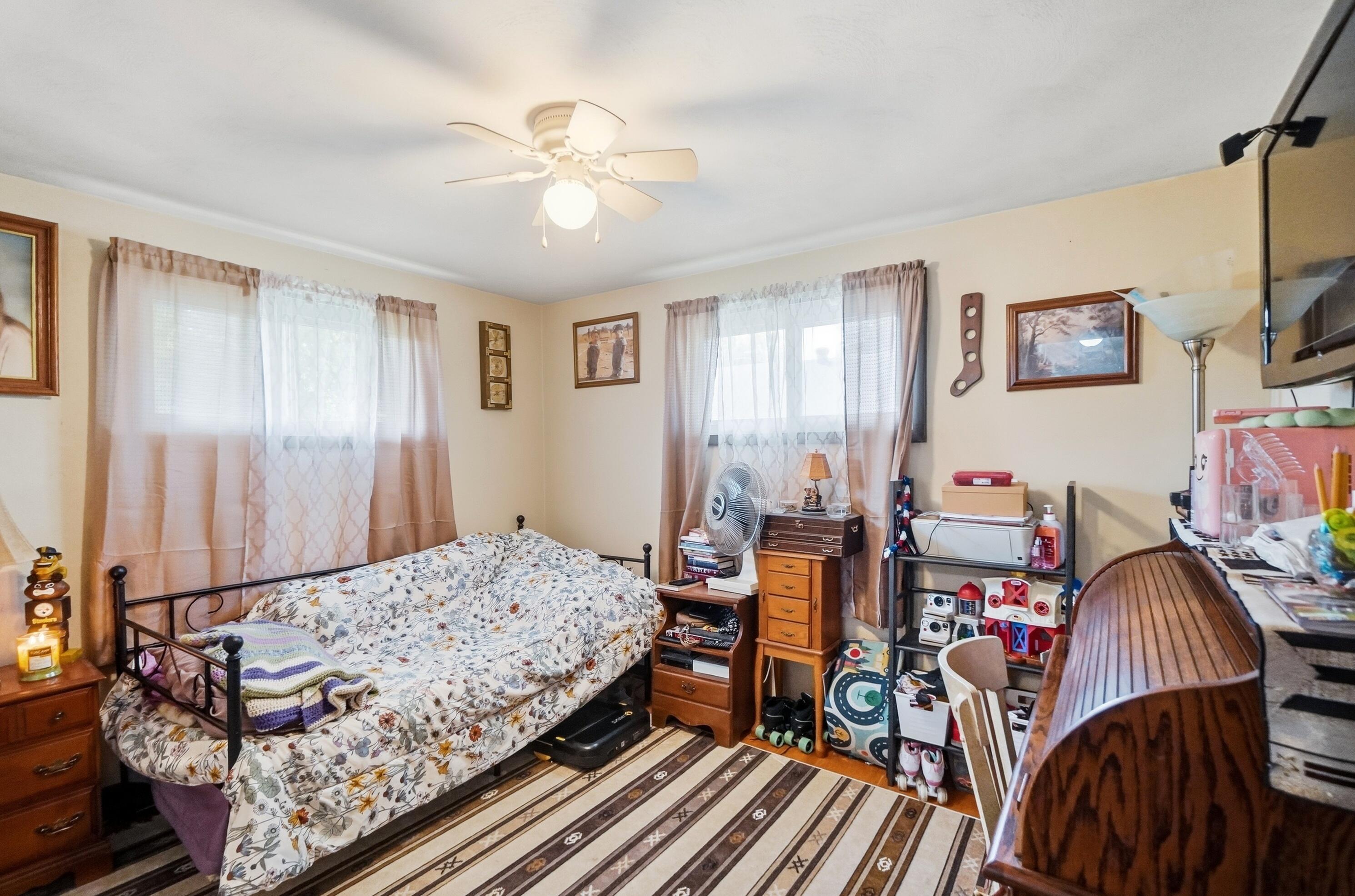 4522 Laredo, Springfield, Ohio 45503