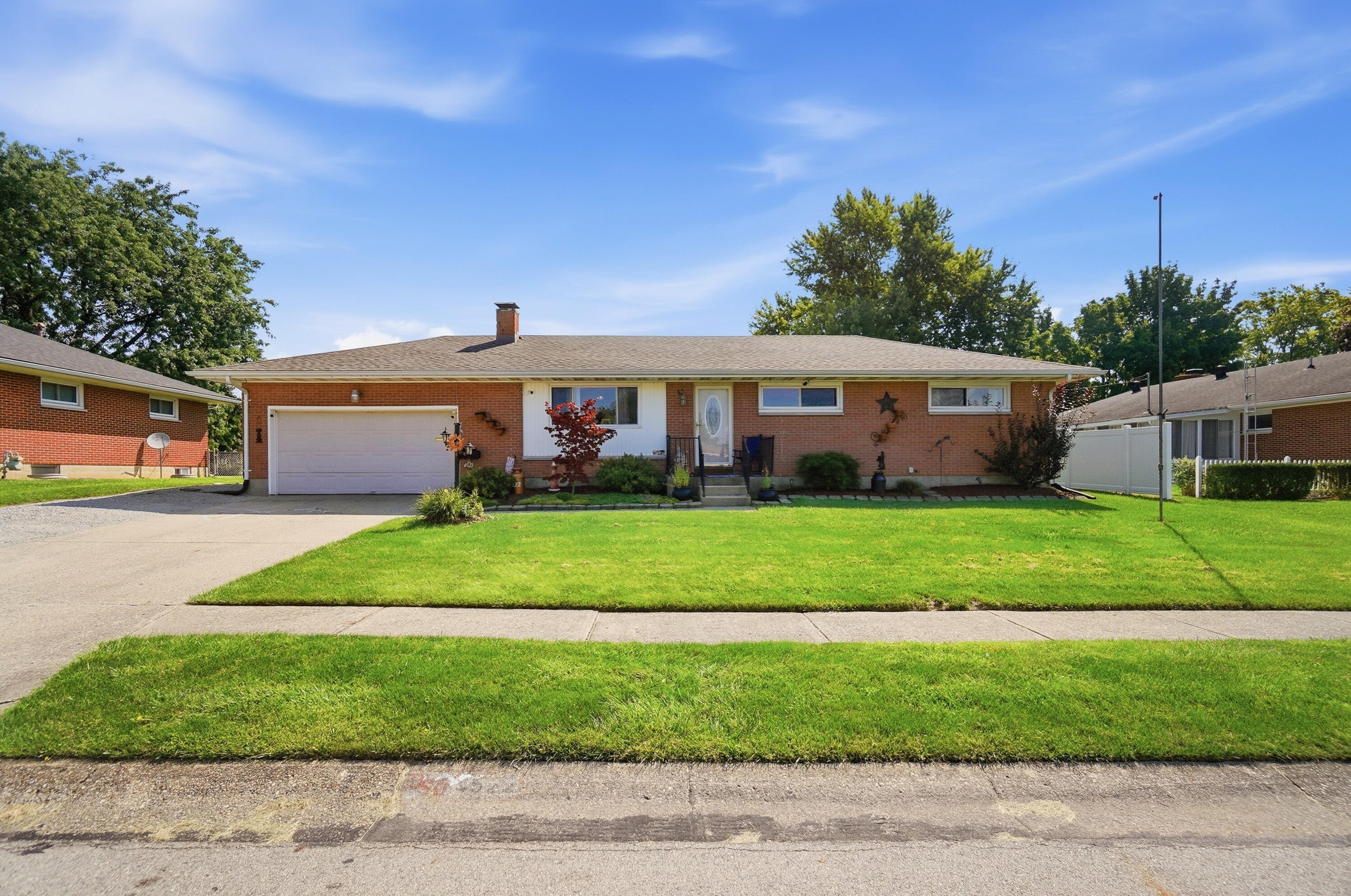 4522 Laredo, Springfield, Ohio 45503