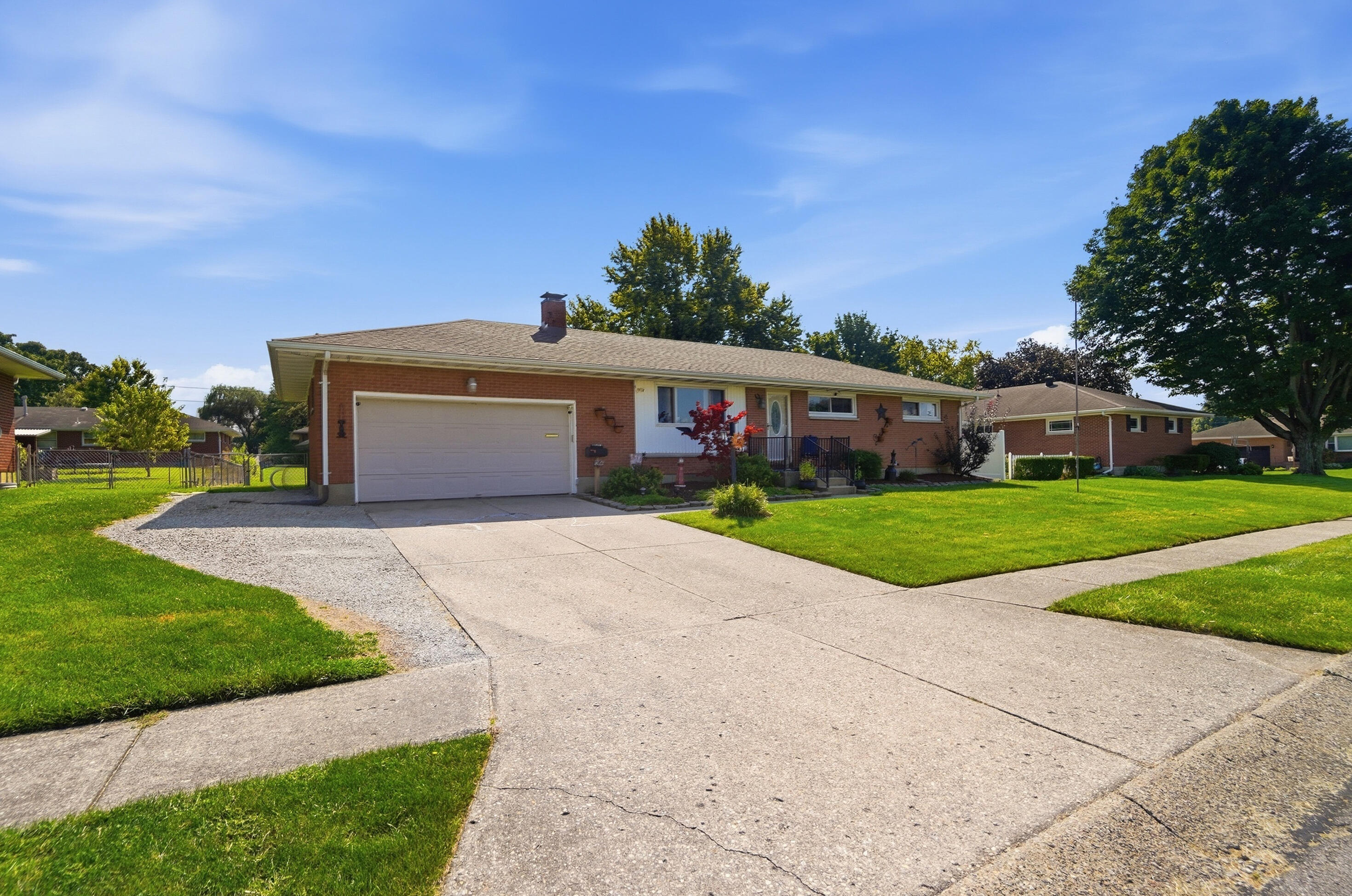 4522 Laredo, Springfield, Ohio 45503