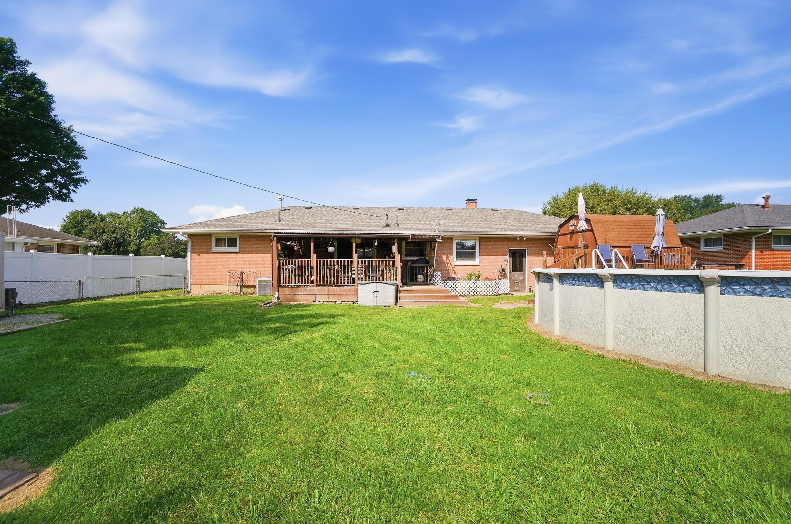 4522 Laredo, Springfield, Ohio 45503
