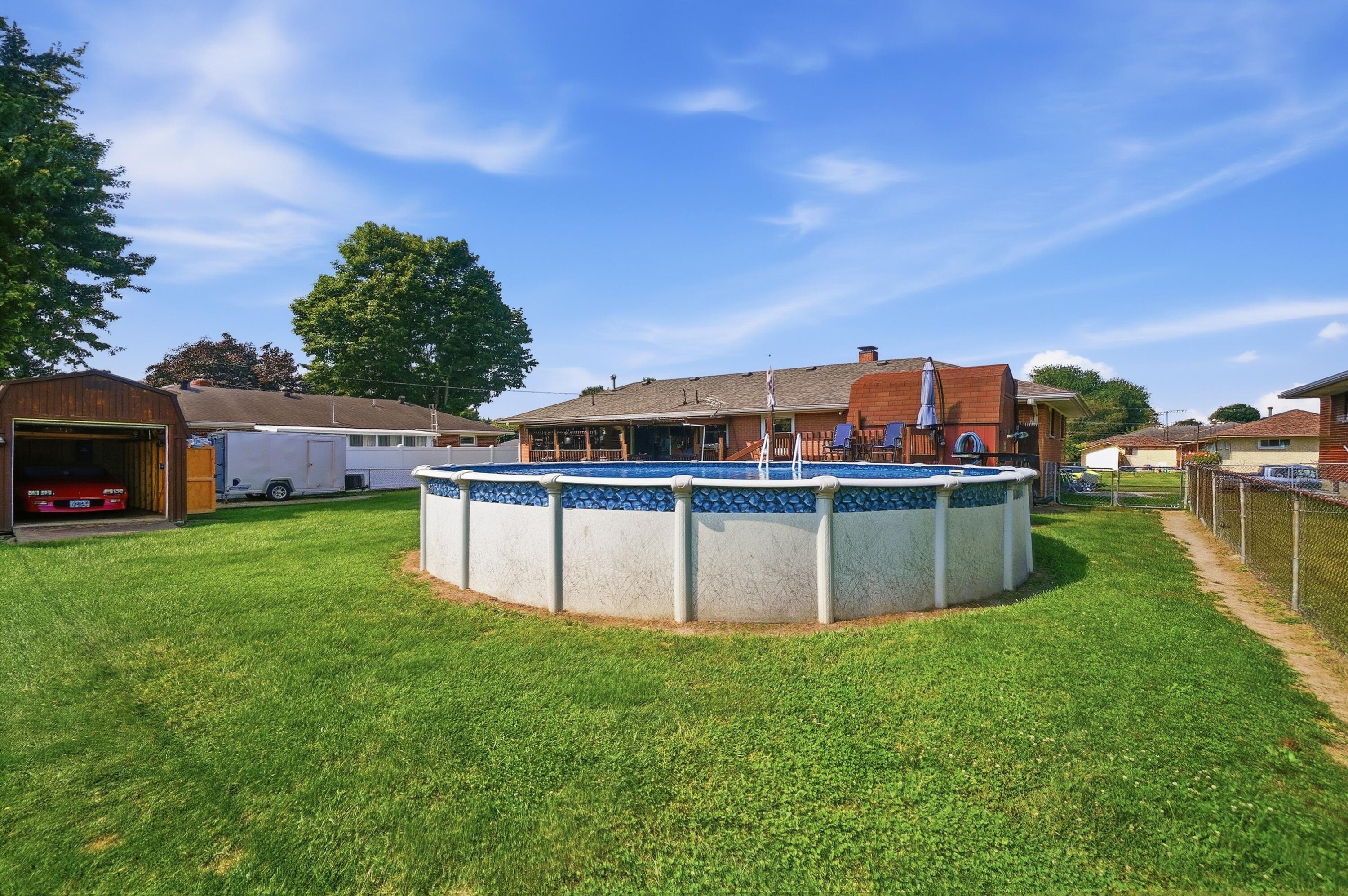 4522 Laredo, Springfield, Ohio 45503