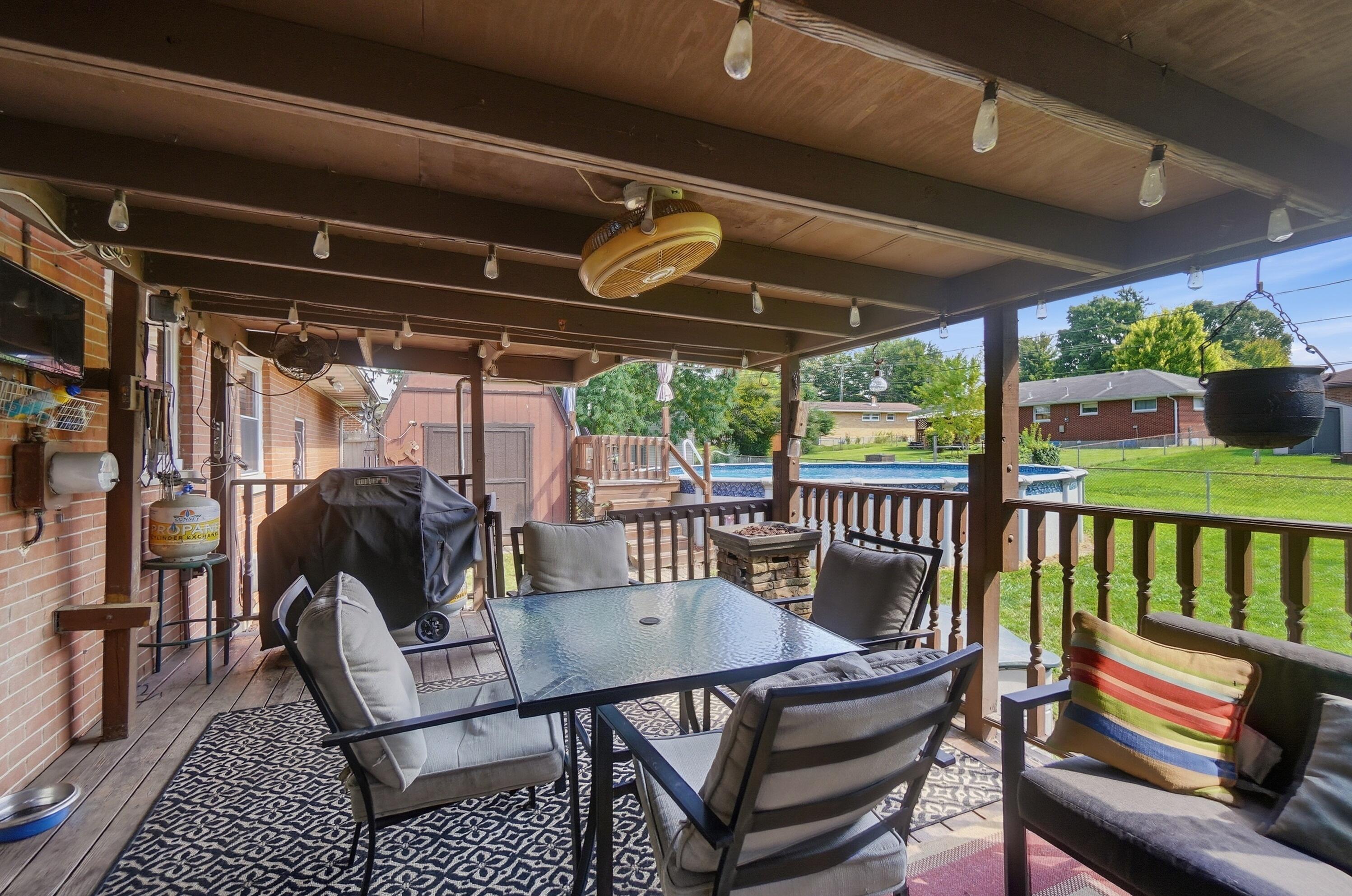 4522 Laredo, Springfield, Ohio 45503