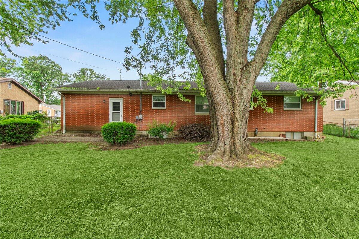 1233 Superior, Bellefontaine, Ohio 43311