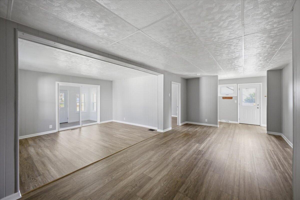 344 State, West Mansfield, Ohio 43358