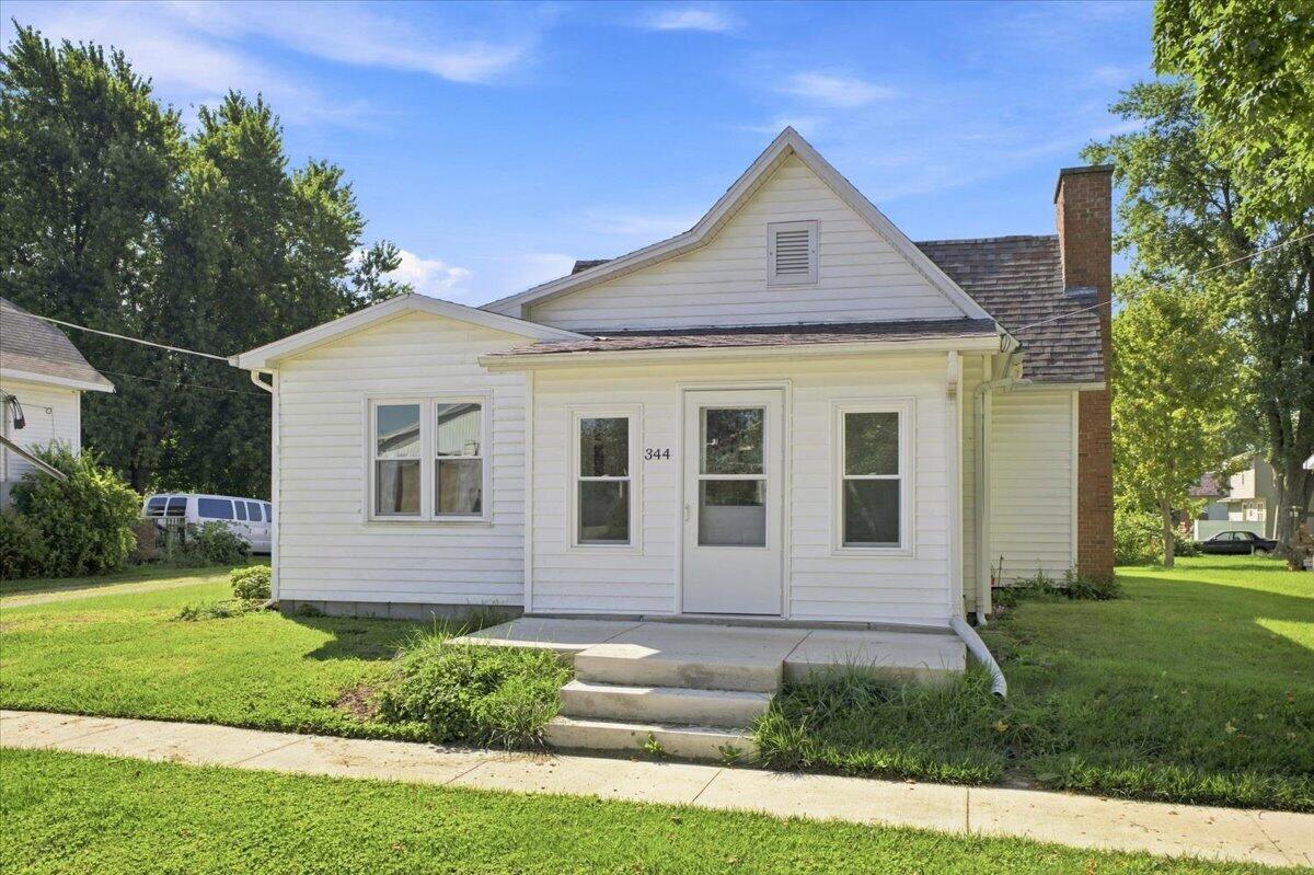 344 State, West Mansfield, Ohio 43358