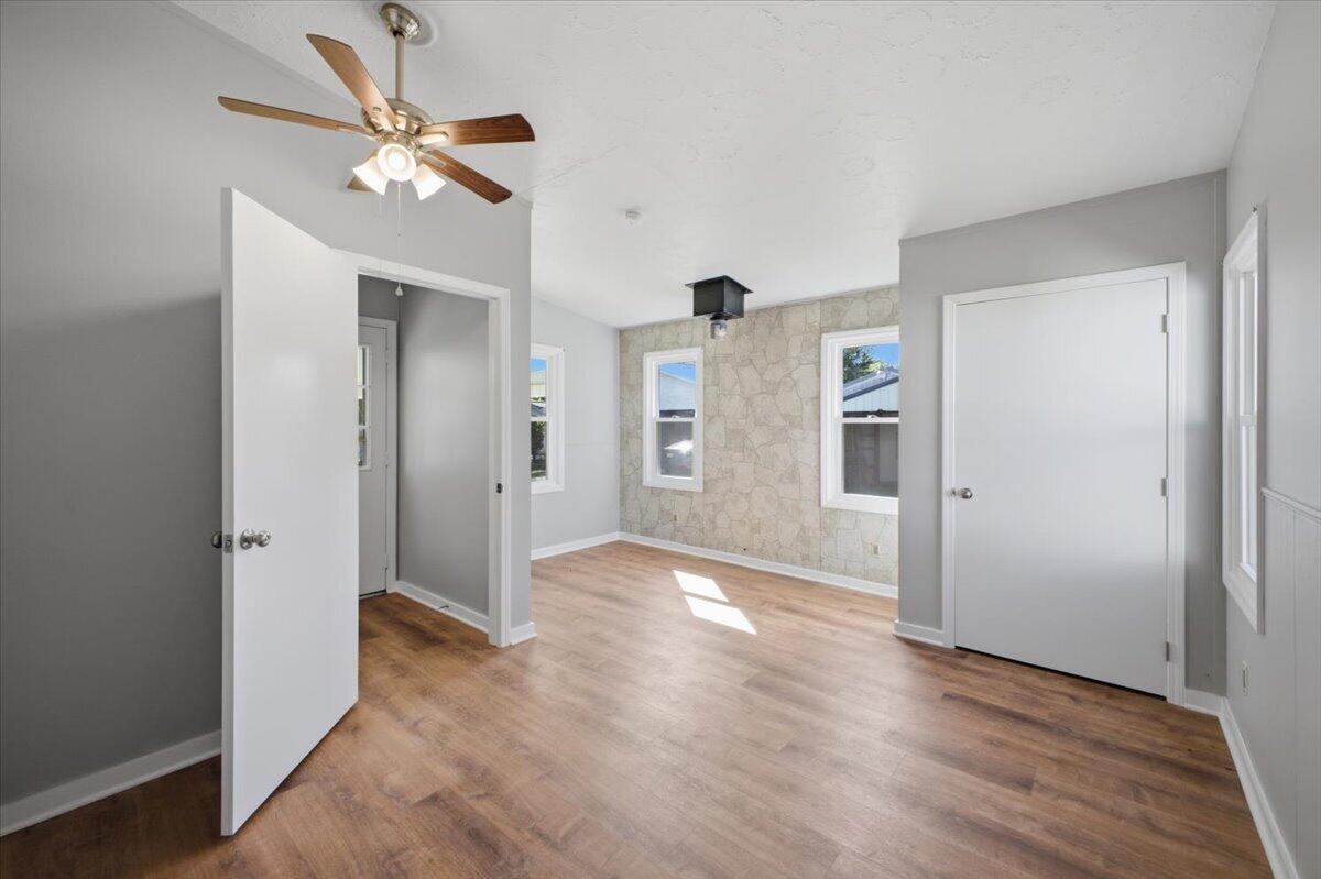 344 State, West Mansfield, Ohio 43358