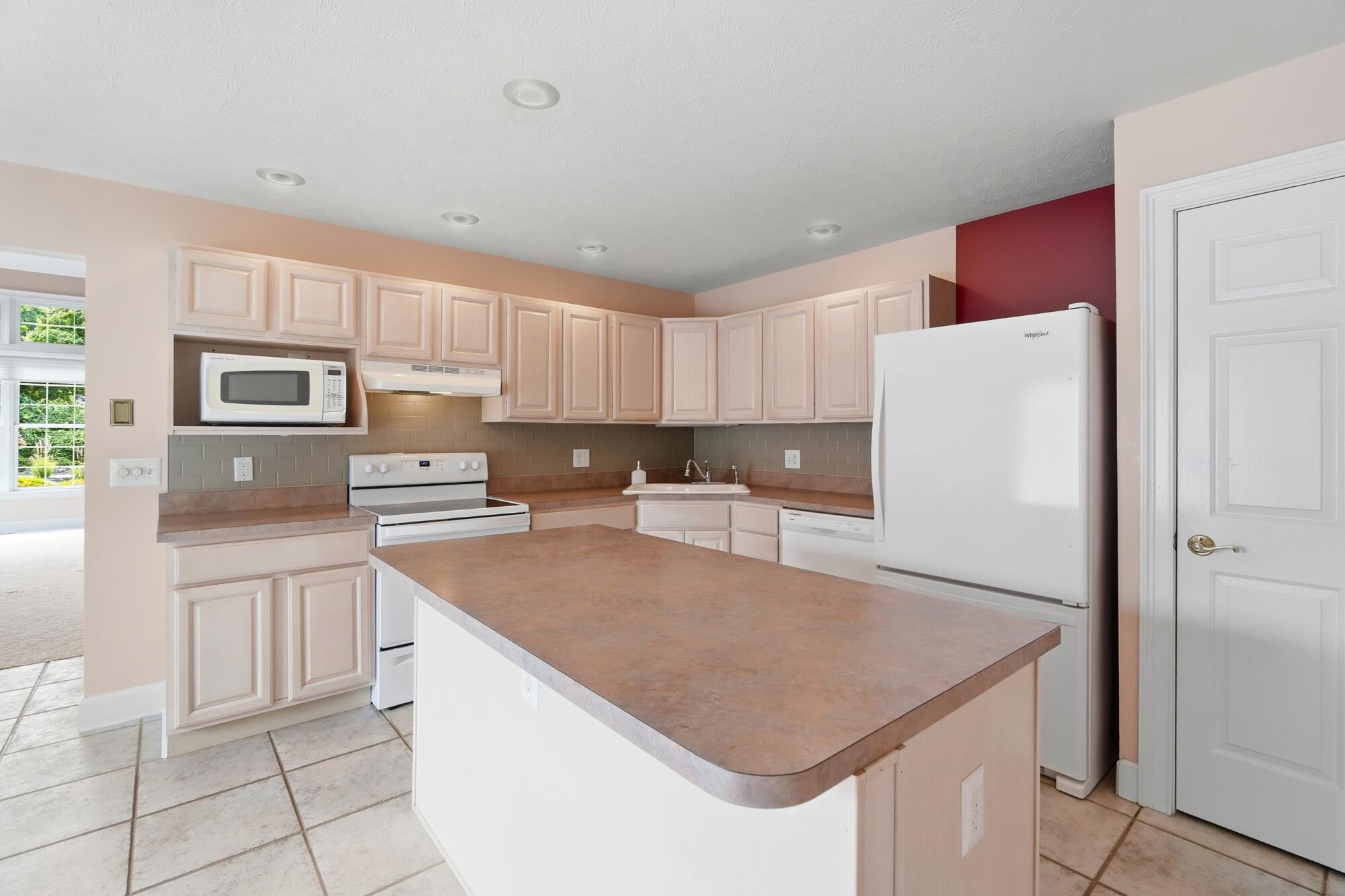 2091 Waterfall, Vandalia, Ohio 45377