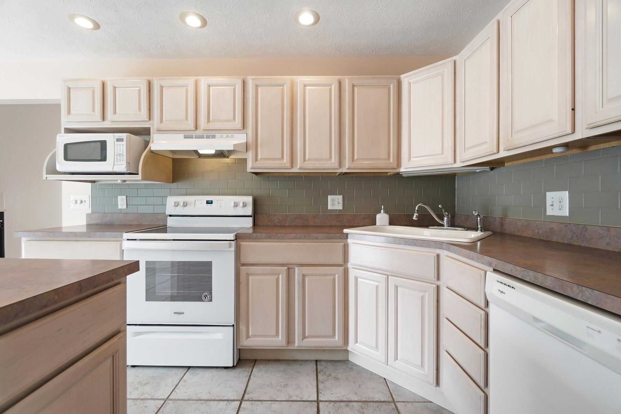 2091 Waterfall, Vandalia, Ohio 45377