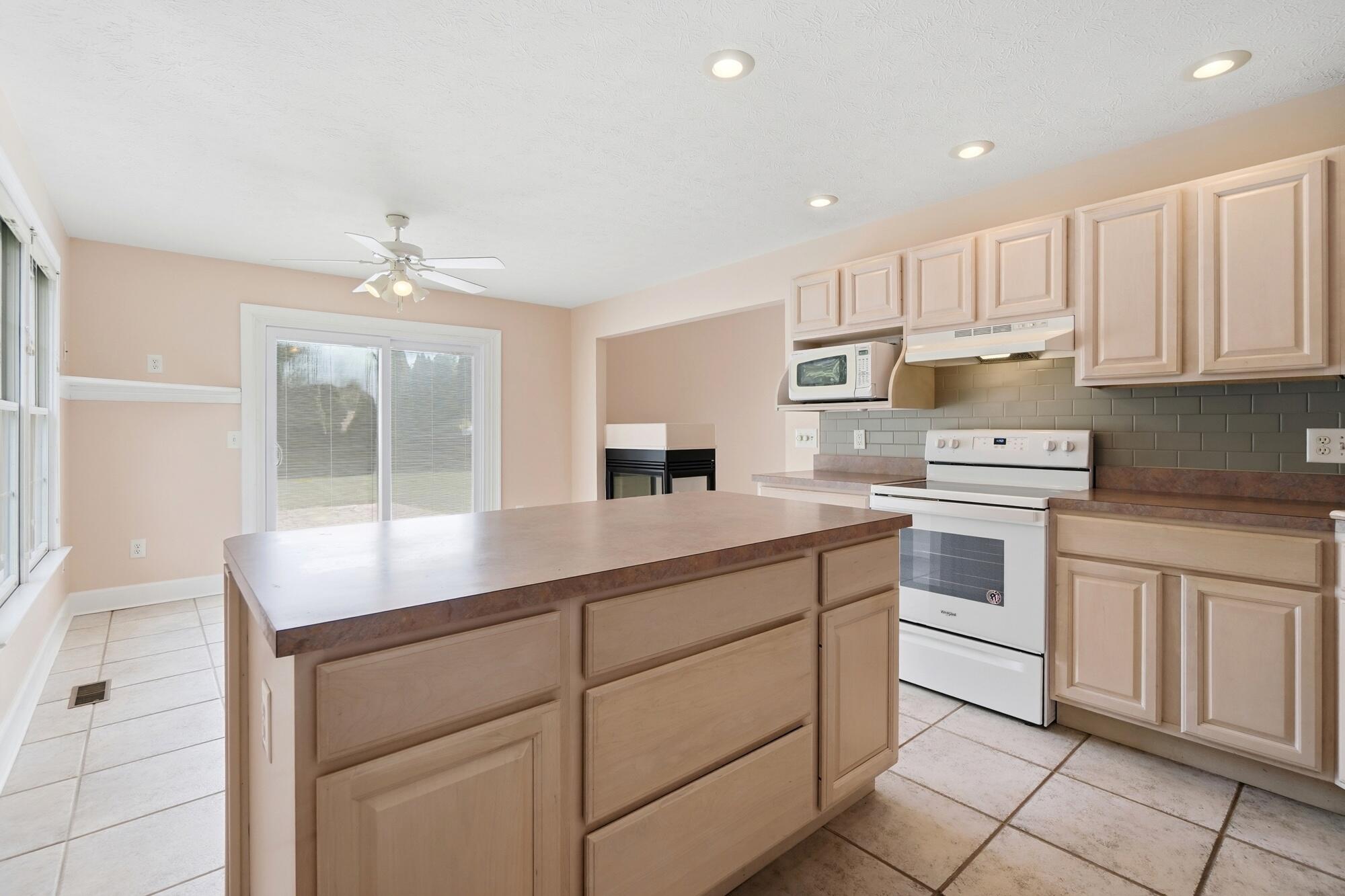 2091 Waterfall, Vandalia, Ohio 45377