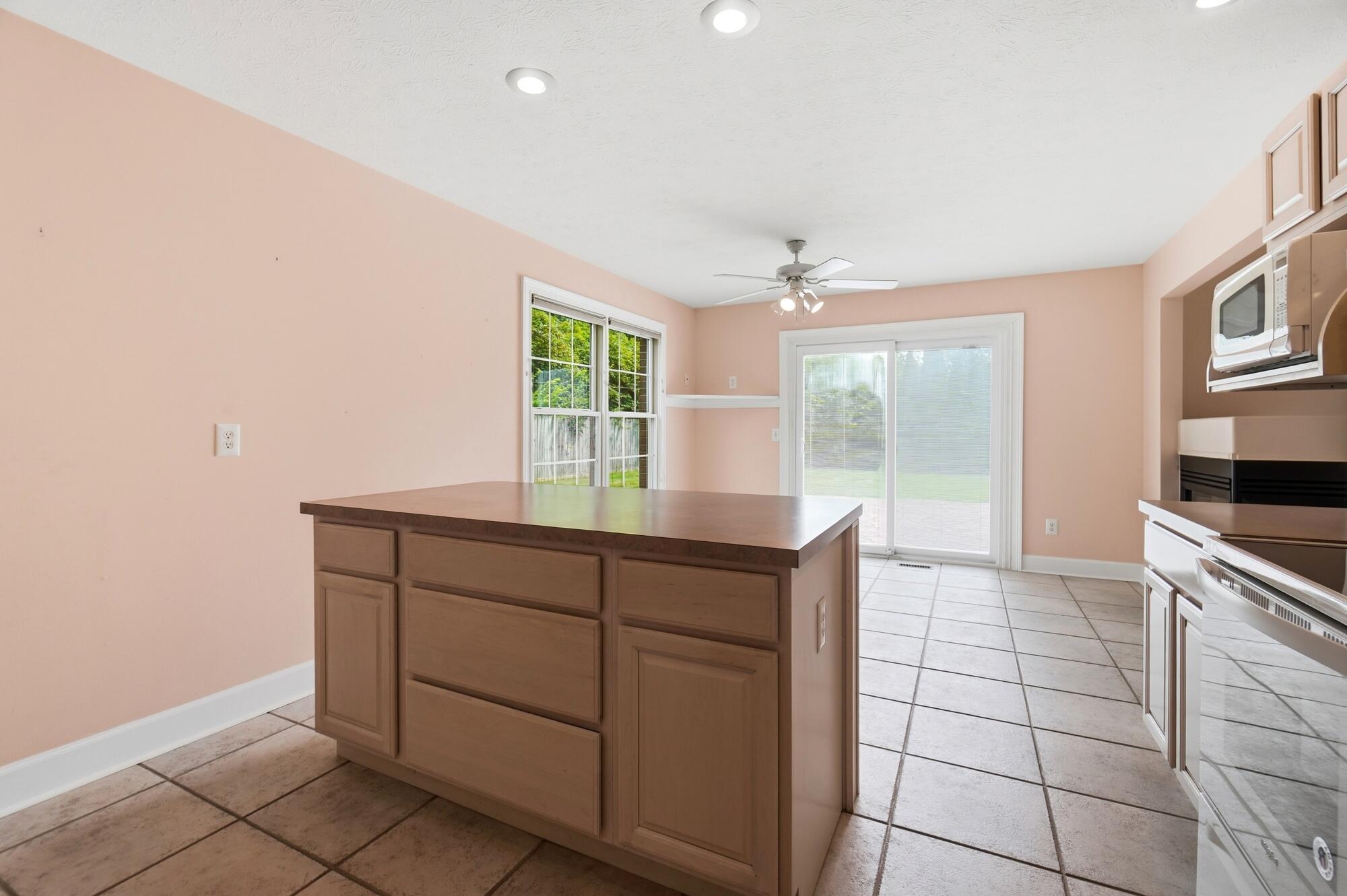 2091 Waterfall, Vandalia, Ohio 45377