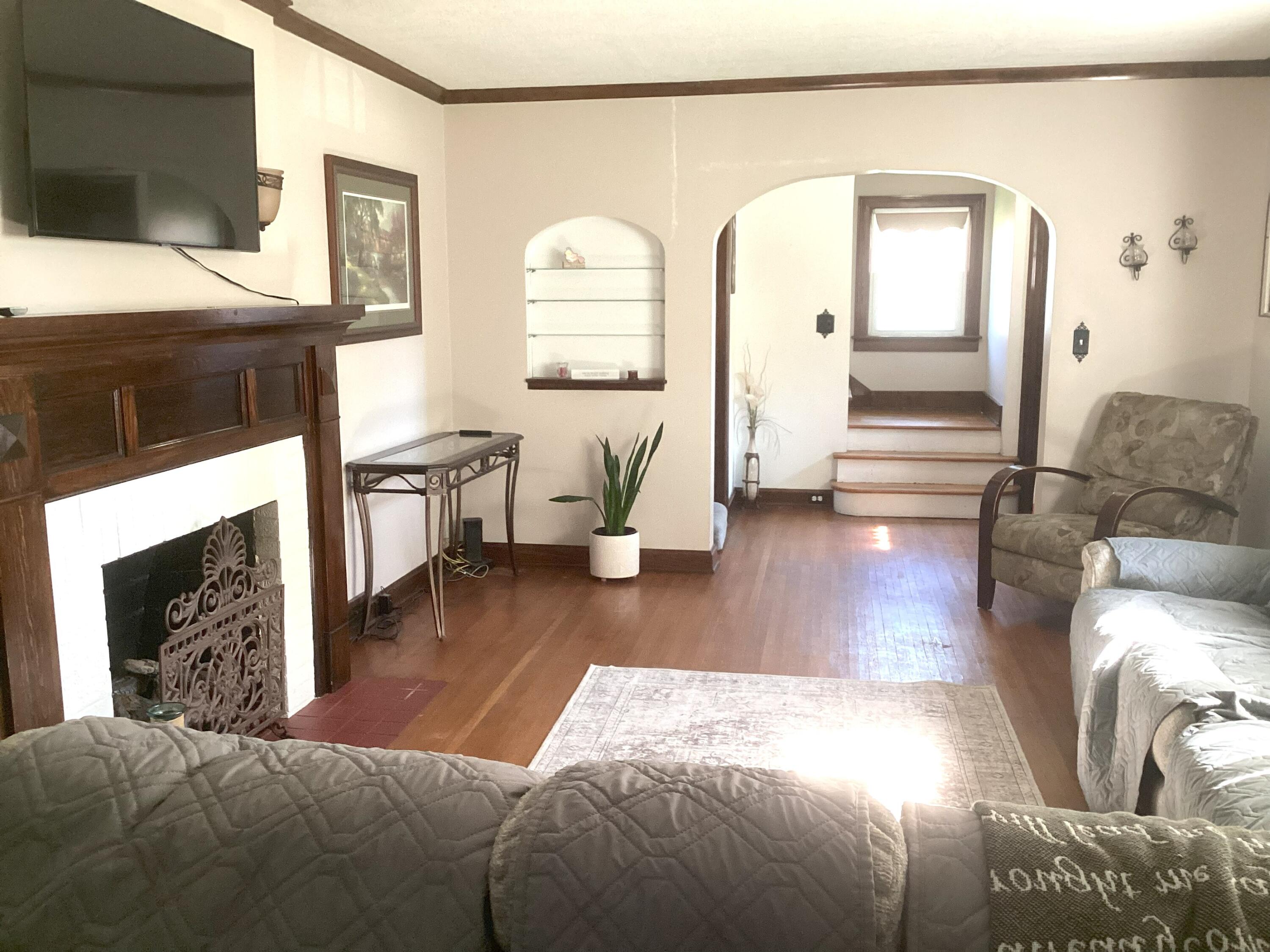 216 West, Saint Marys, Ohio 45885