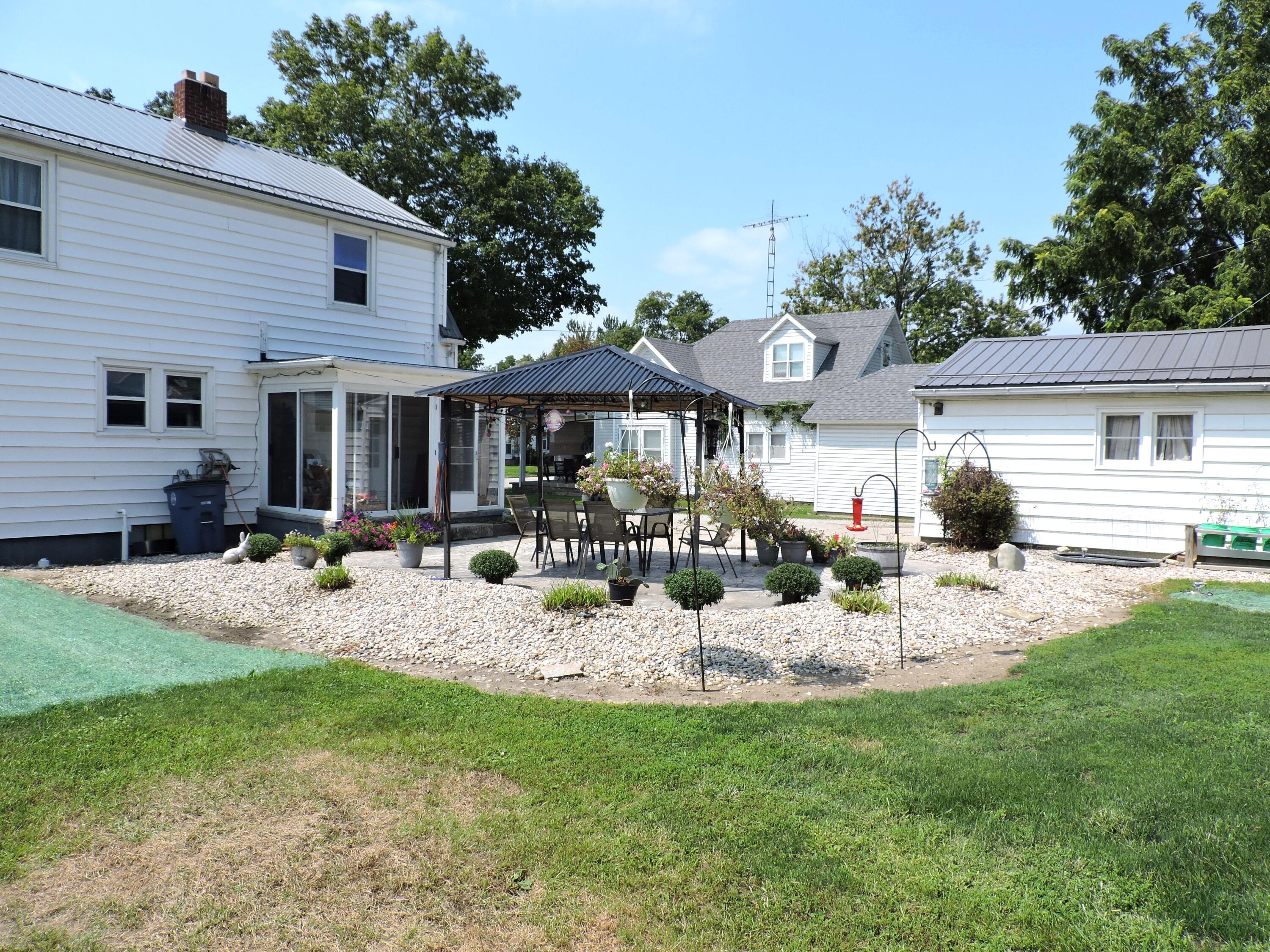216 West, Saint Marys, Ohio 45885