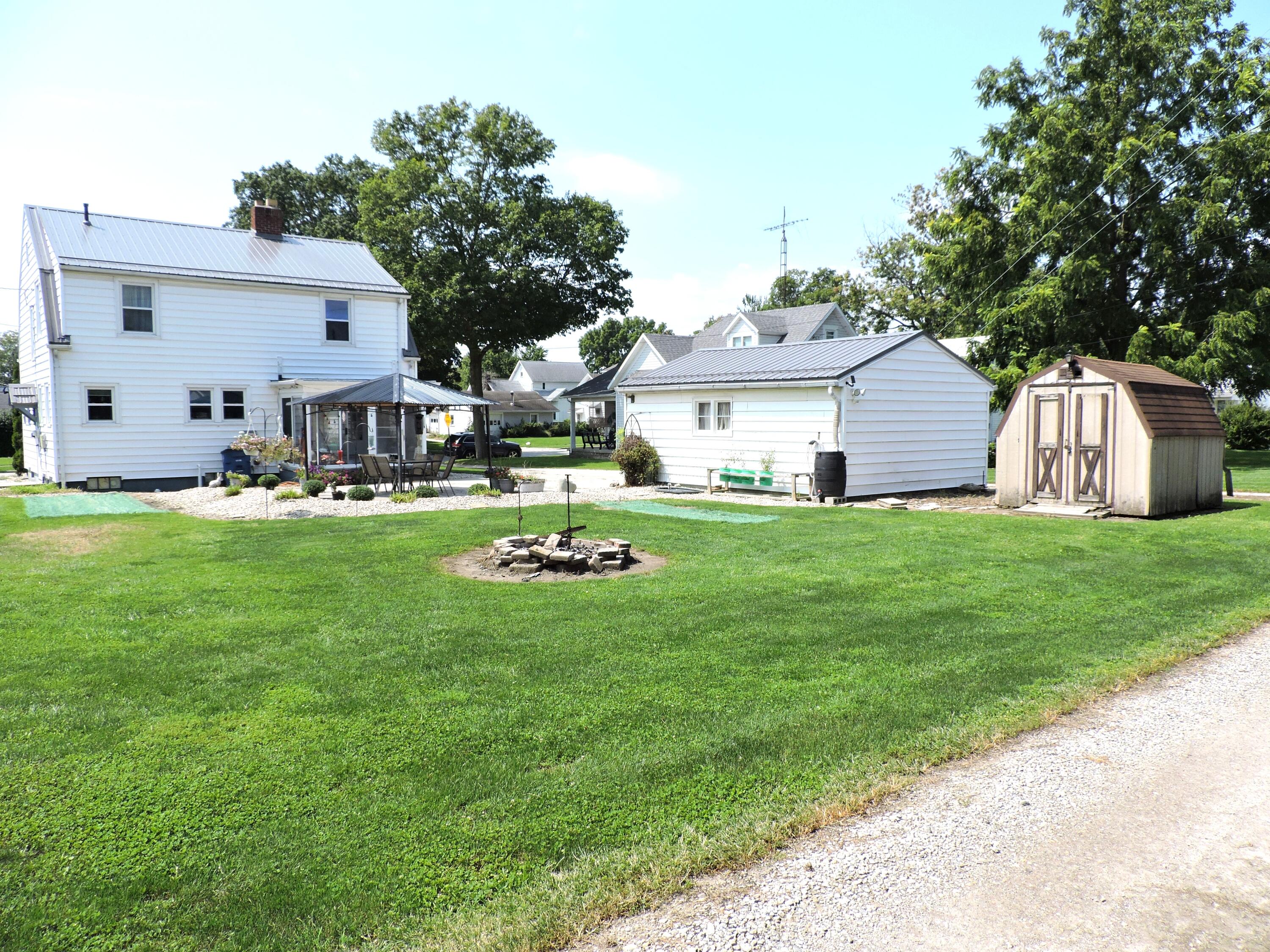 216 West, Saint Marys, Ohio 45885