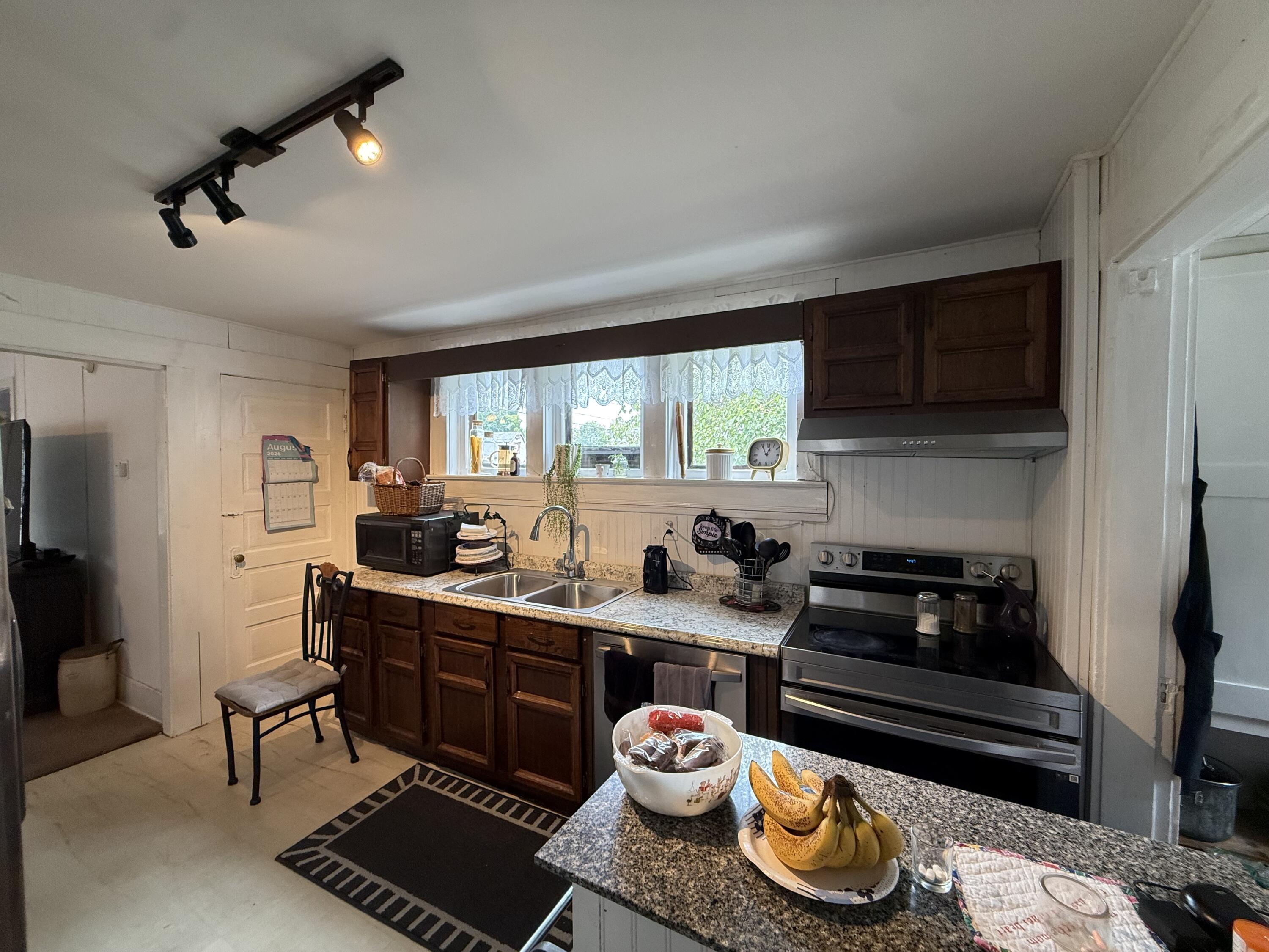 1815 Edwards, Springfield, Ohio 45503