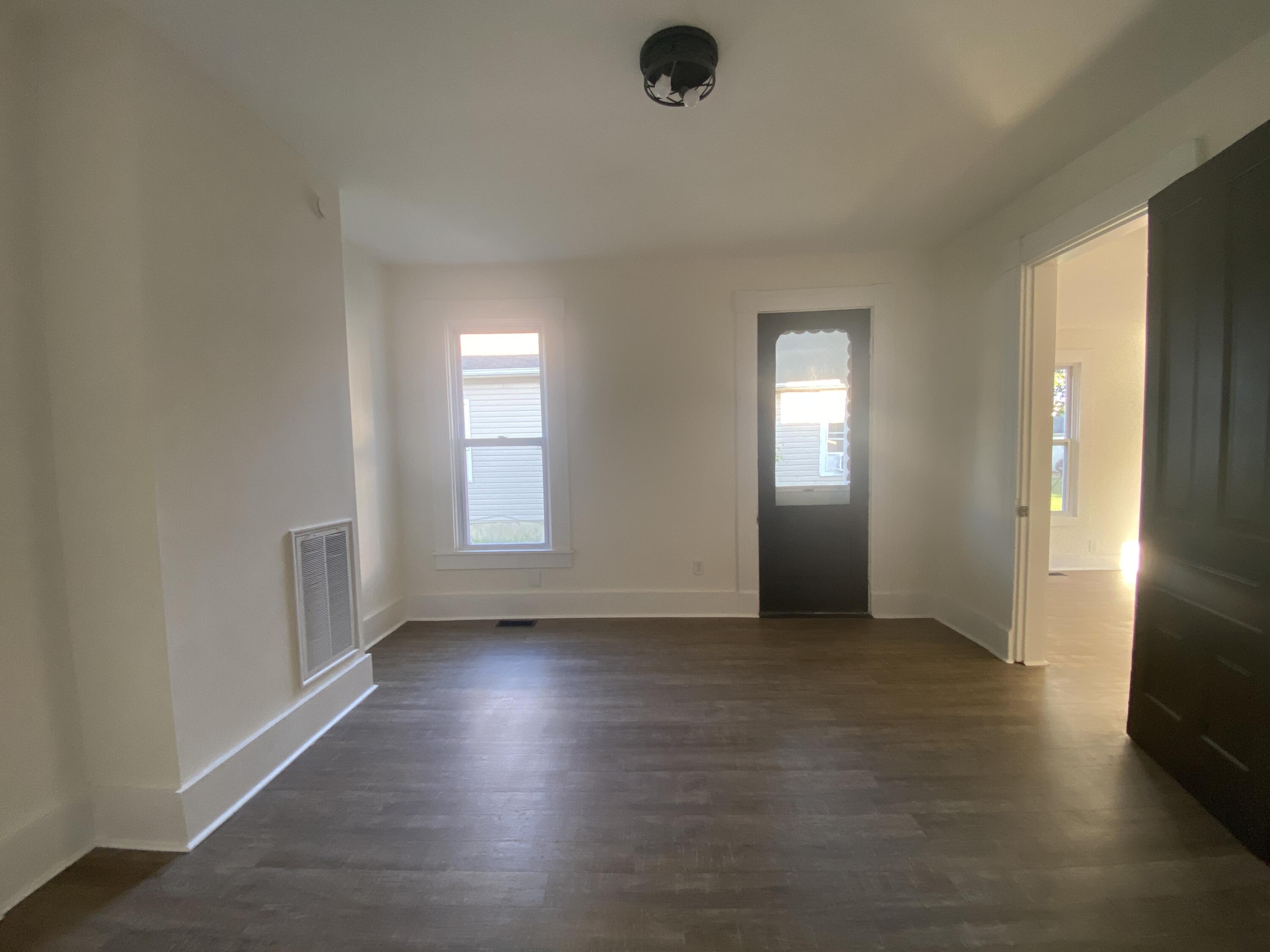 1033 North, Piqua, Ohio 45356