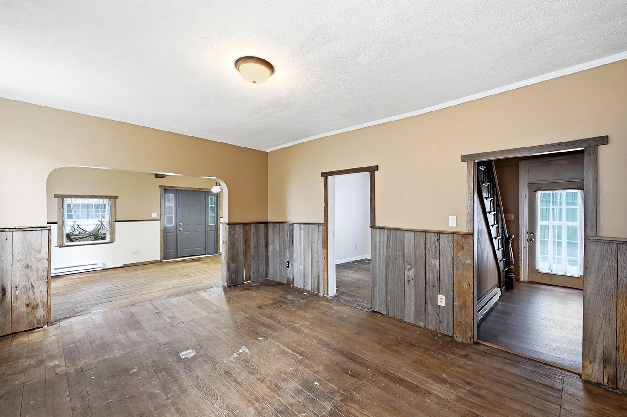 261 Main, Saint Paris, Ohio 43072