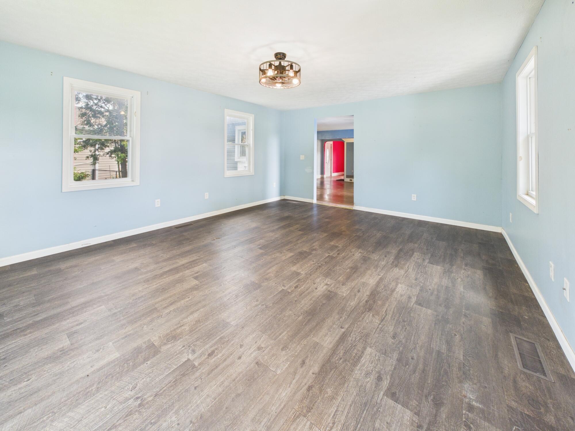 220 Garnsey, Piqua, Ohio 45356