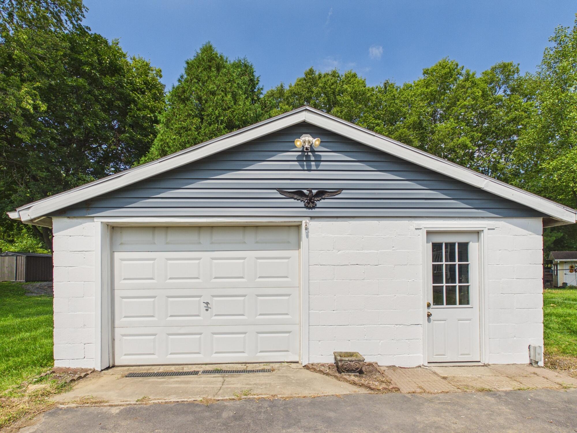 220 Garnsey, Piqua, Ohio 45356