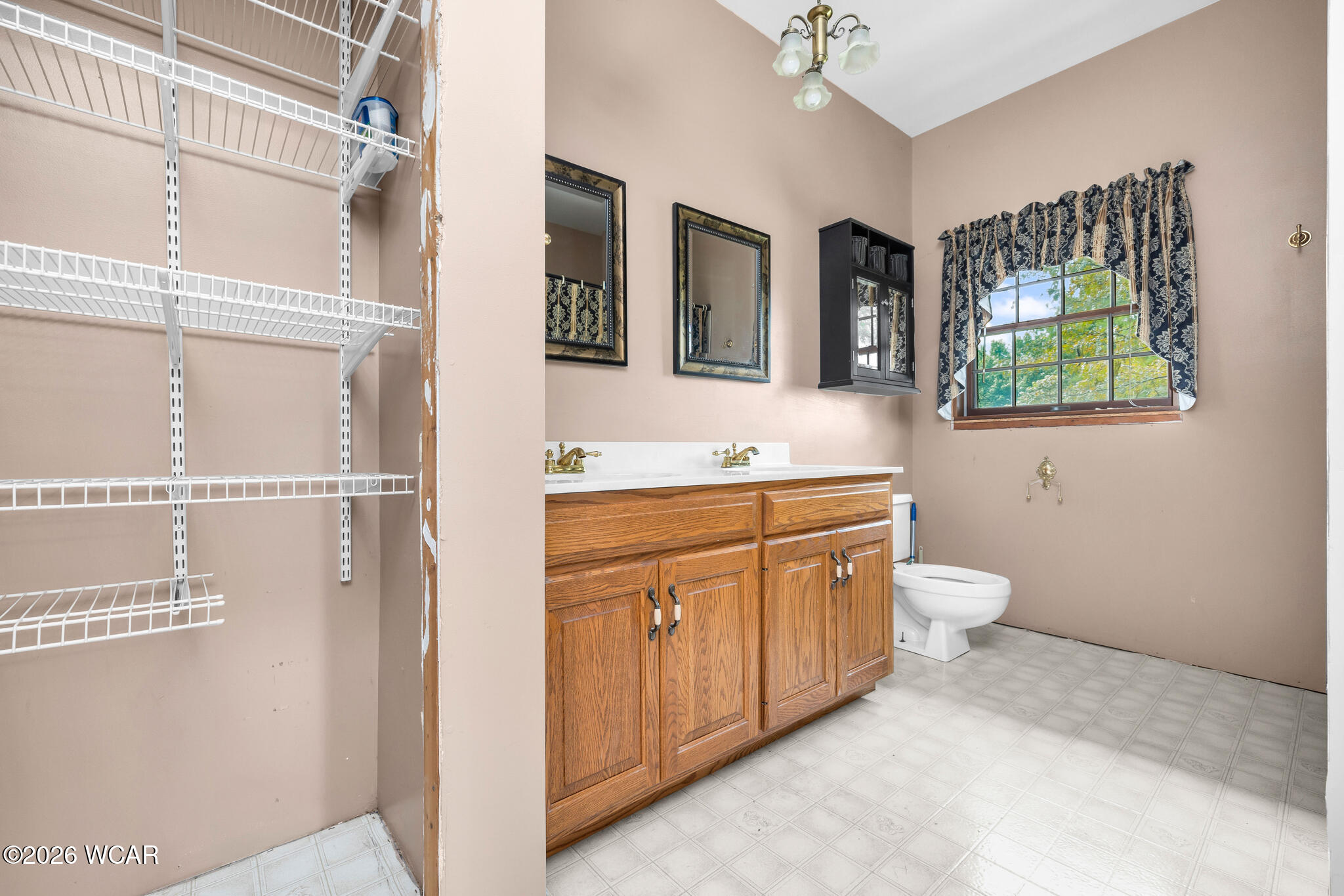 10333 Township Road 240, Lewistown, Ohio