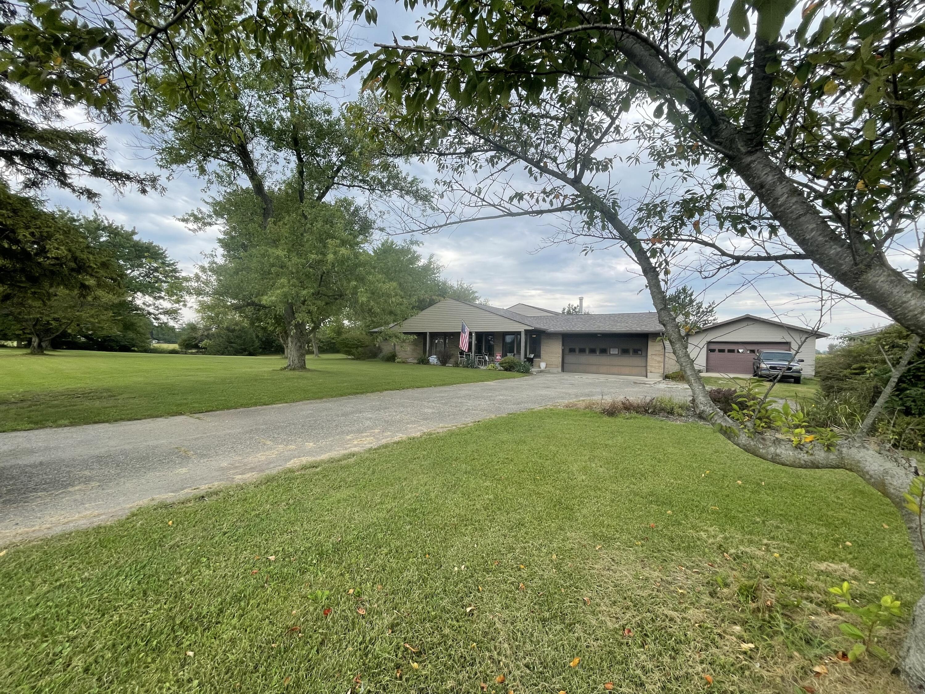 468 Kiser Lake, Saint Paris, Ohio 43072