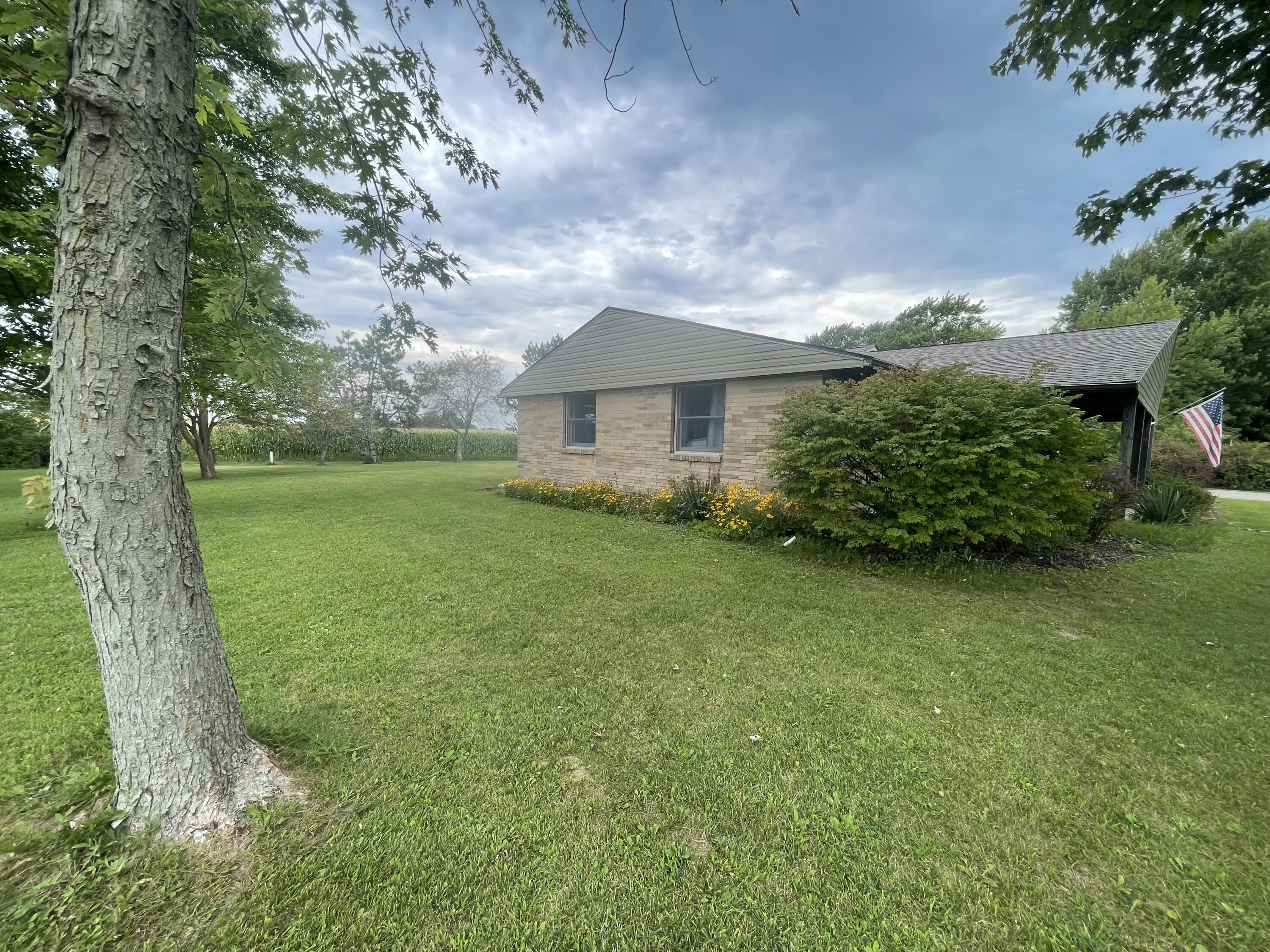 468 Kiser Lake, Saint Paris, Ohio 43072