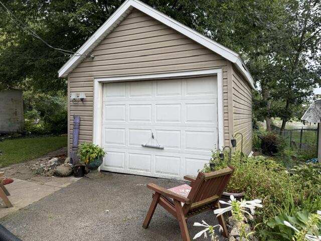 726 Weadock, Lima, Ohio 45804