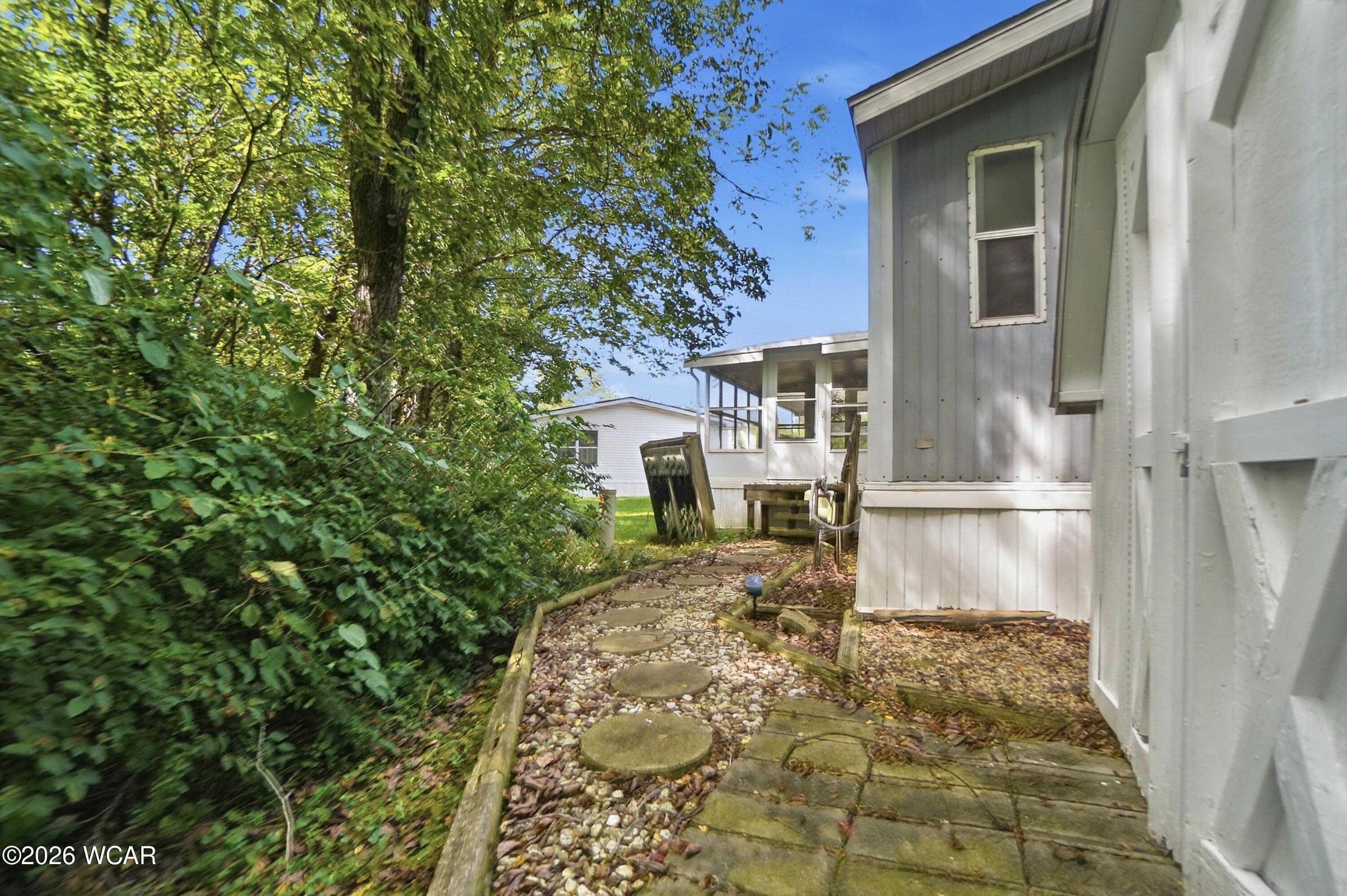 106 Deercreek Circle, Lima, Ohio