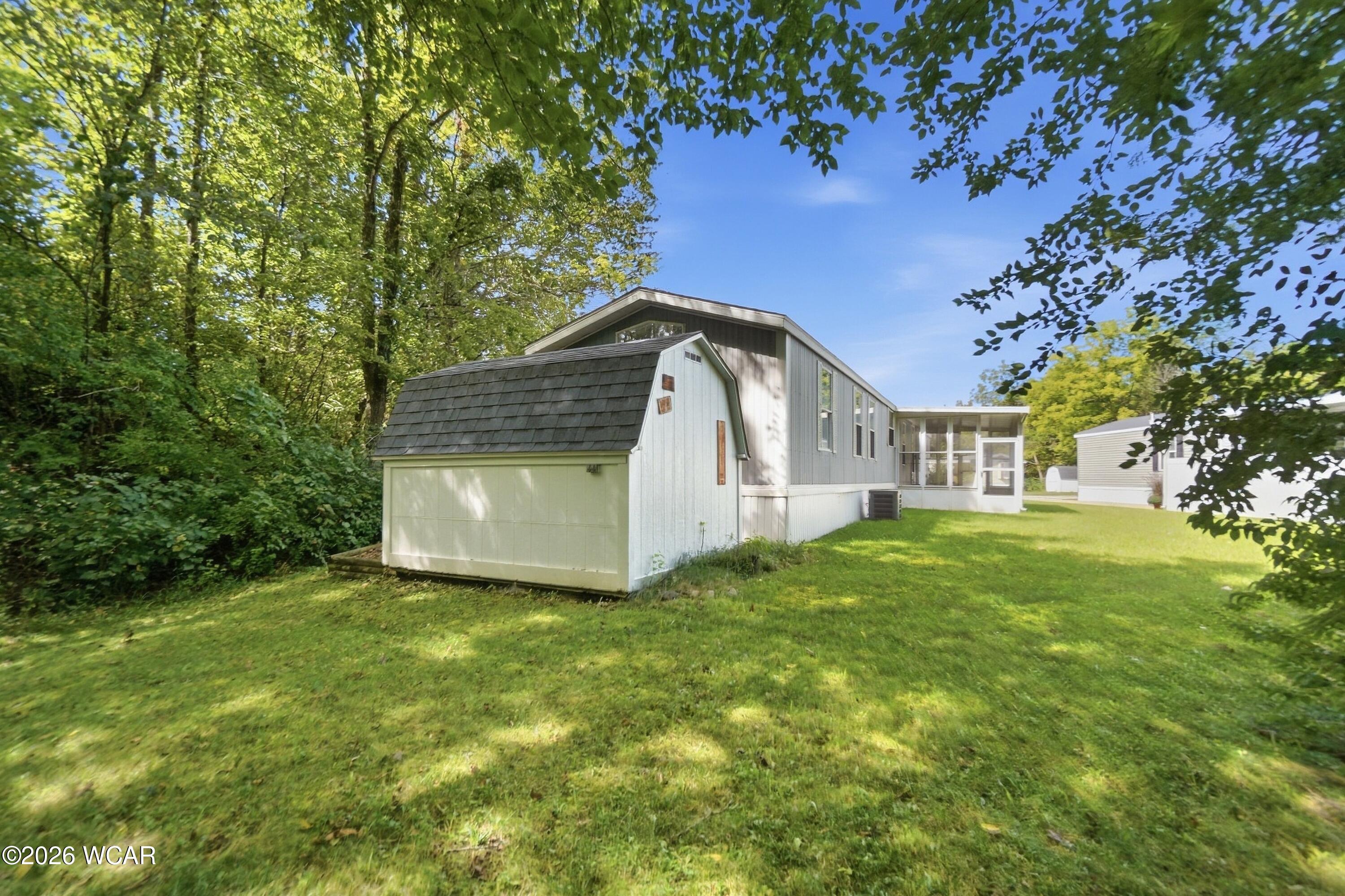 106 Deercreek Circle, Lima, Ohio