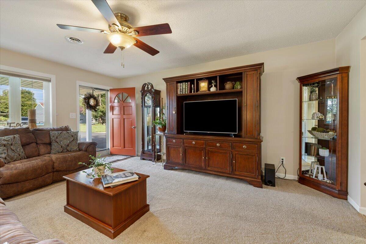 10950 Pansing, Englewood, Ohio 45322