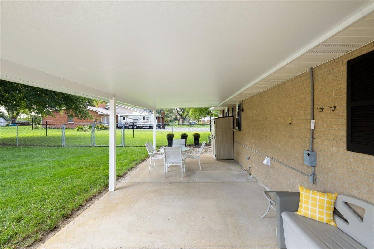 10950 Pansing, Englewood, Ohio 45322