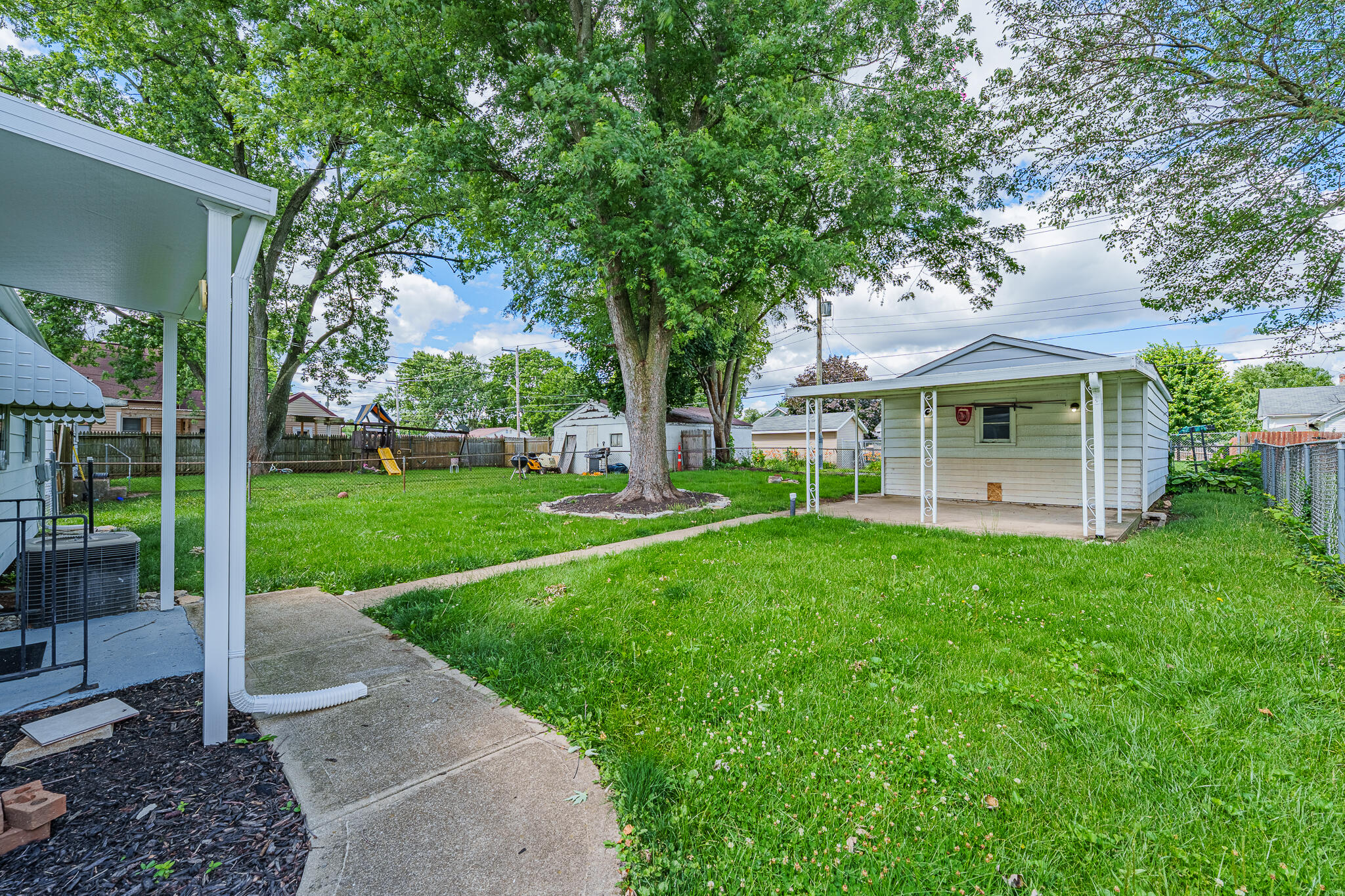 916 Crawford, Troy, Ohio 45373