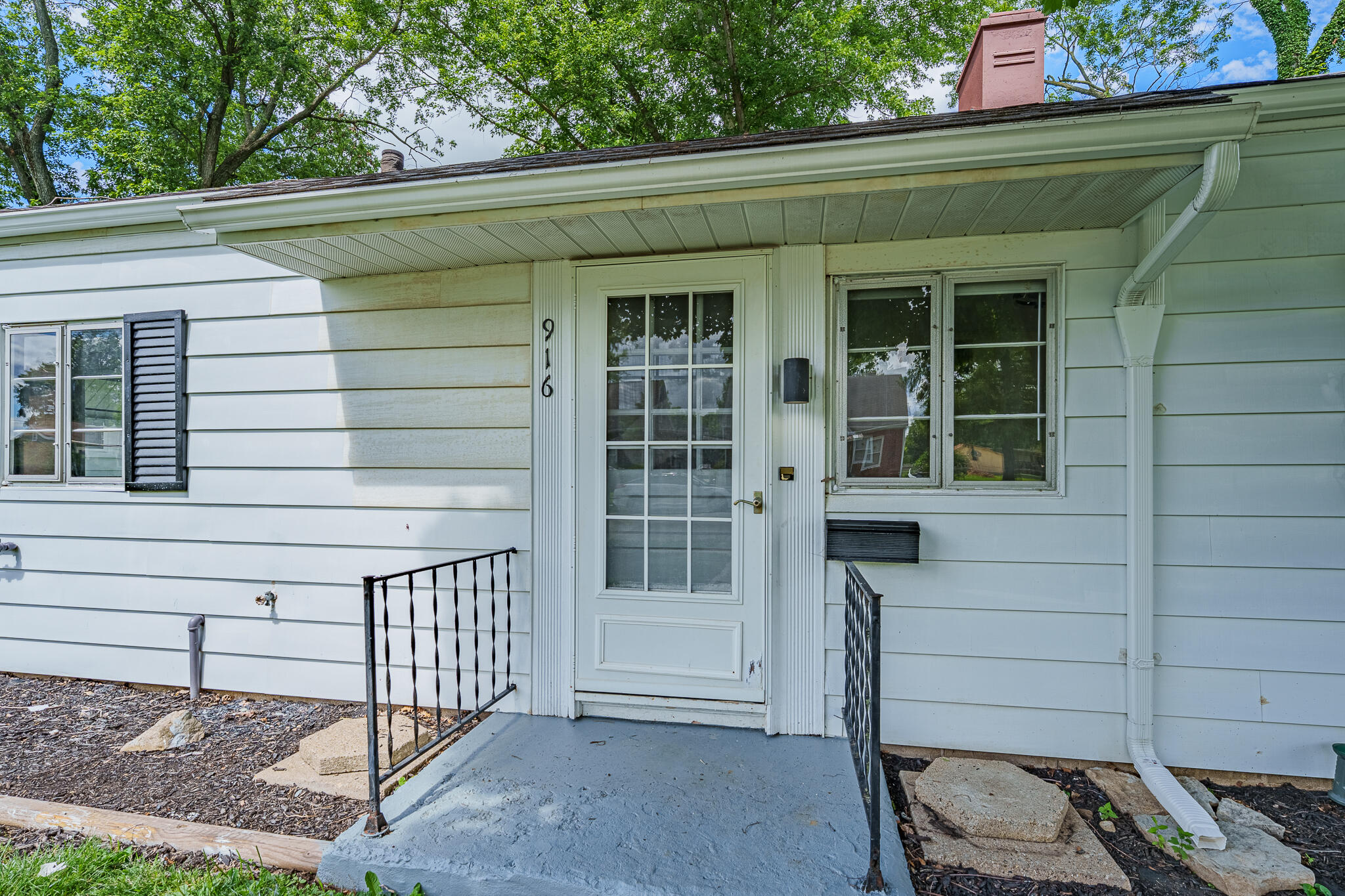 916 Crawford, Troy, Ohio 45373